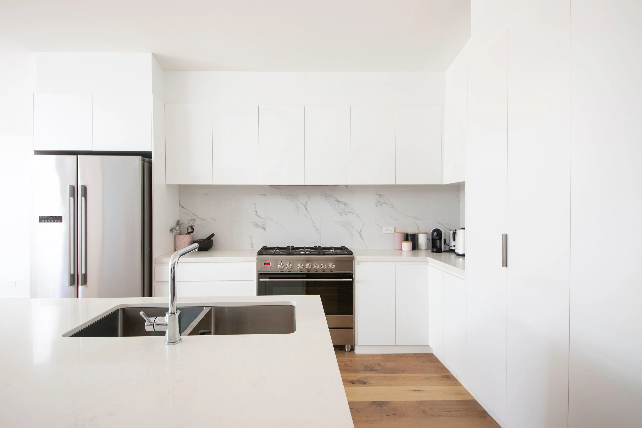 It’s easy for the kitchen to get out of hand, but don’t worry we are experts at cleaning nooks and cracks and leaving your kitchen ready to cook up a storm! This image is of a freshly cleaned kitchen.