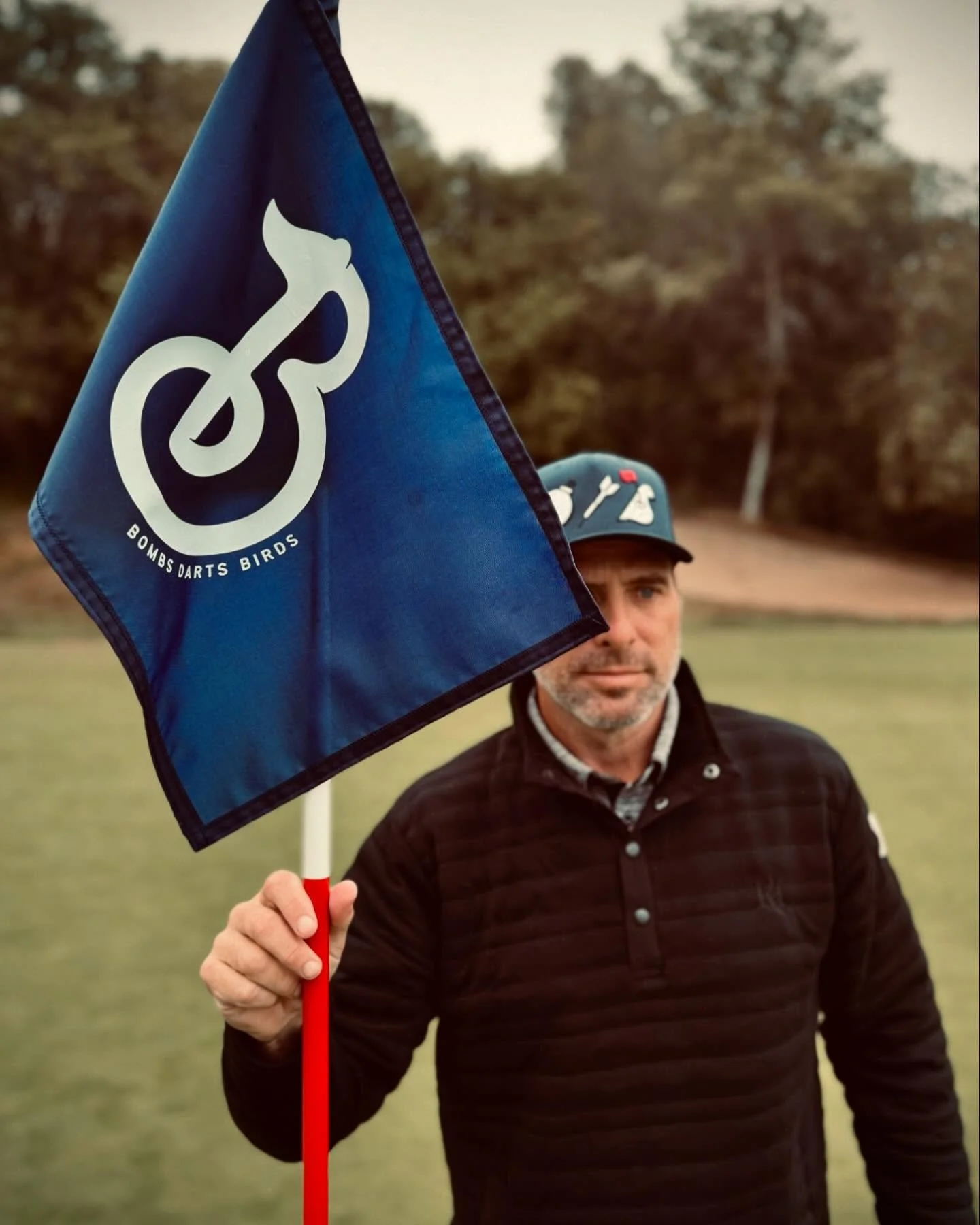 Introducing our Dewsweeper quilted top for winter &lsquo;25. Perfect for those early morning rounds, watching football, and anything that requires being warm and comfortable while thinking&hellip;mmmm must play golf soon.