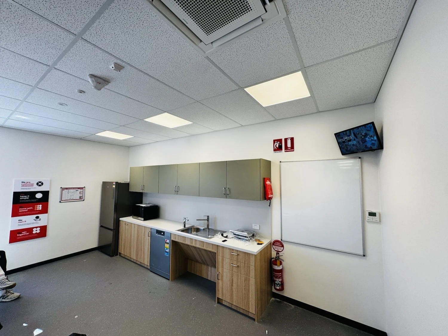 Stay Cool ACR_Commerical Electrician_15BA82EA-180D-47F3-9BBF-6976D508F796.jpeg