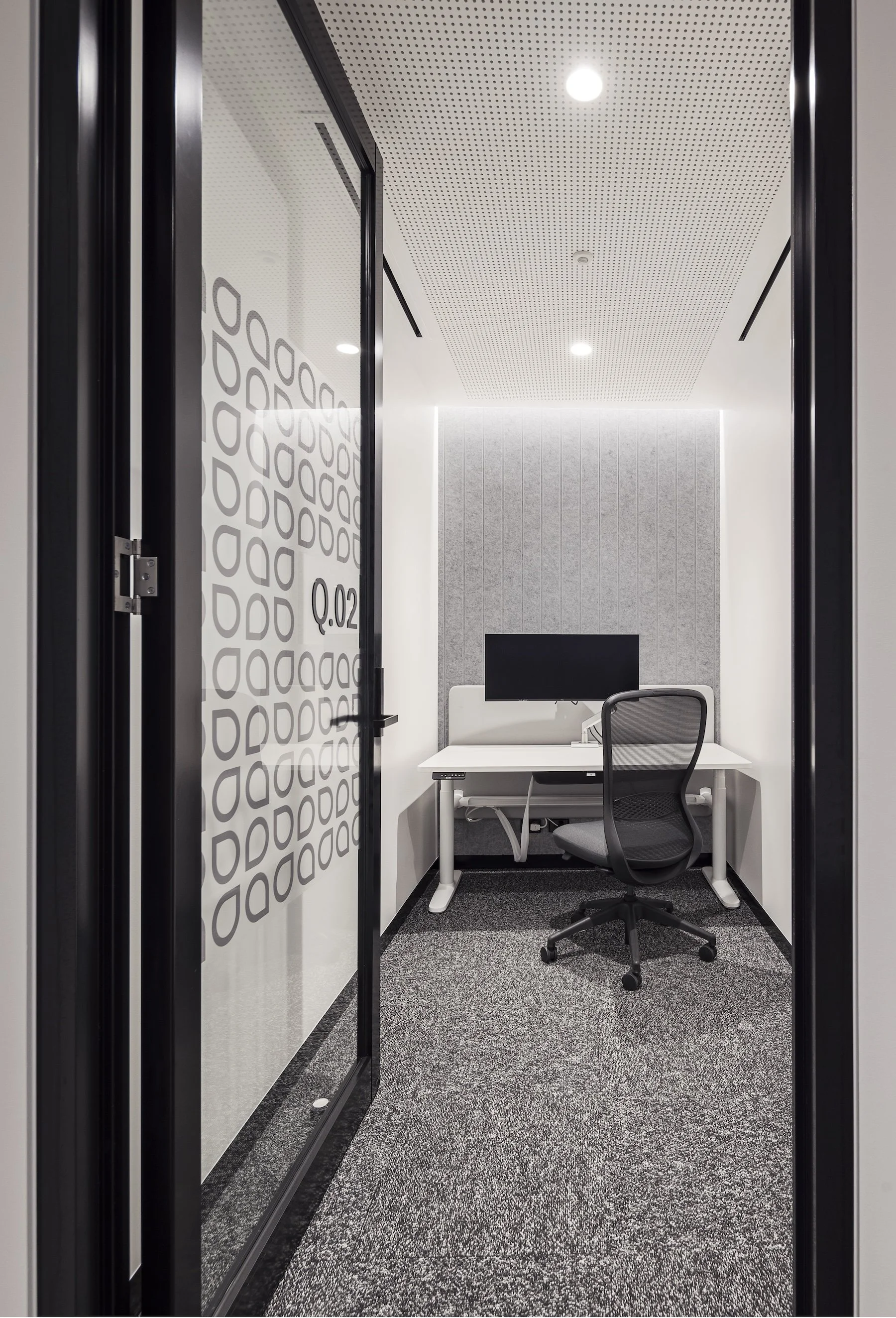 Stay Cool ACR_Commerical Electrician_DSD_NAB-Chatswood_Dec25-176.jpg