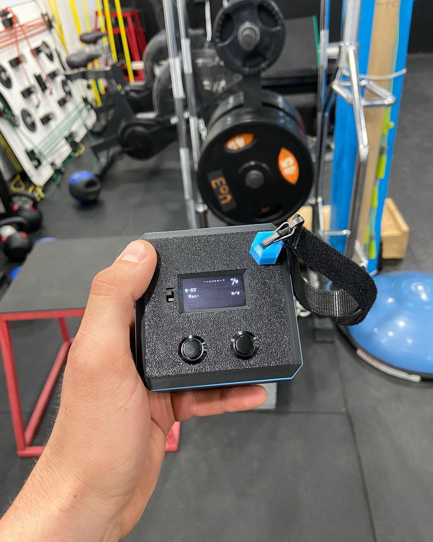 New velocity based trainer, @gravitybox at The Lab 📊

This tool allows us to measure power and velocity during lifts. We are starting to use this tool for;

📝 Baseline testing
📈 Determining weights during lifts 
😴 Tracking fatigue during lifts to