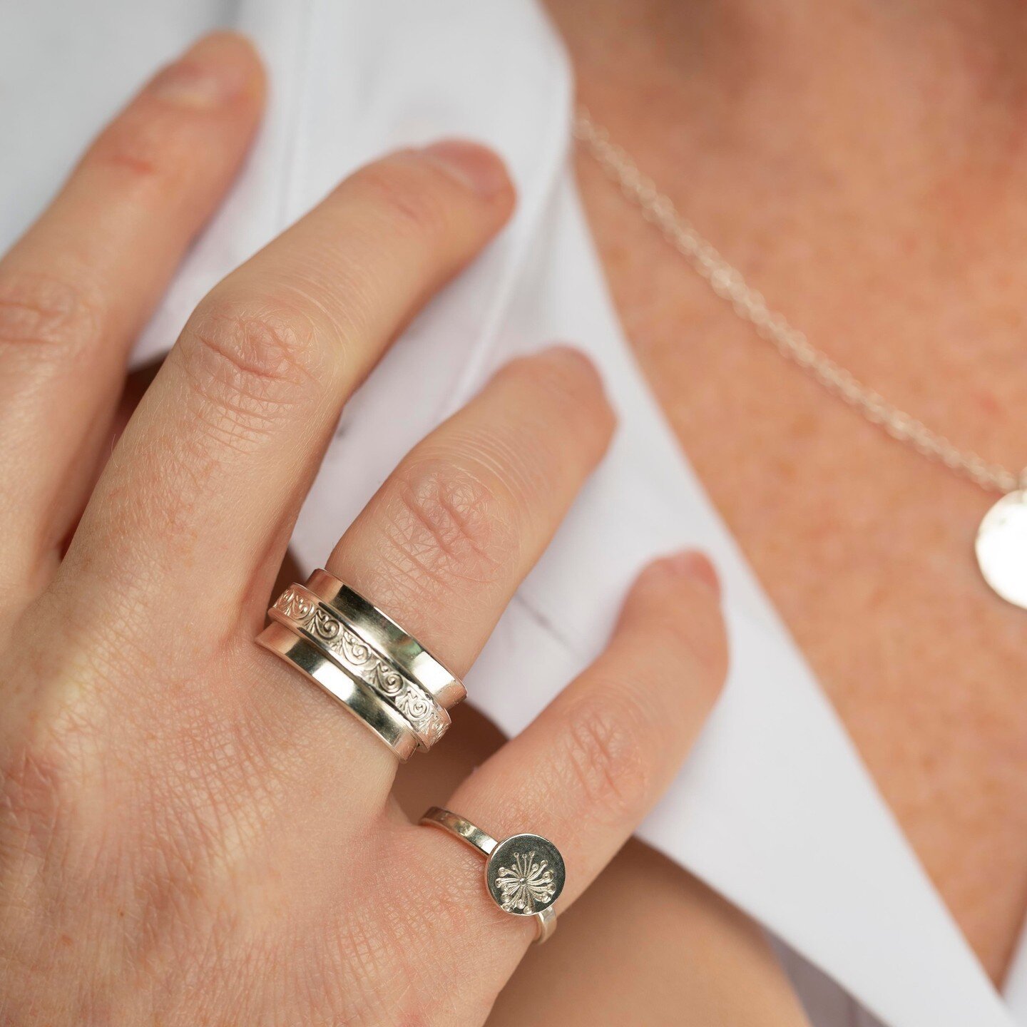 The centre spins around this absolutely stunning recycled sterling silver ring. The centre is a gorgeous Filigree, almost like waves. Designed and created in Port Lincoln South Australia from recycled sterling silver.