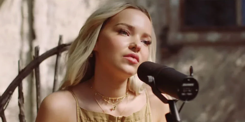 DOVE CAMERON