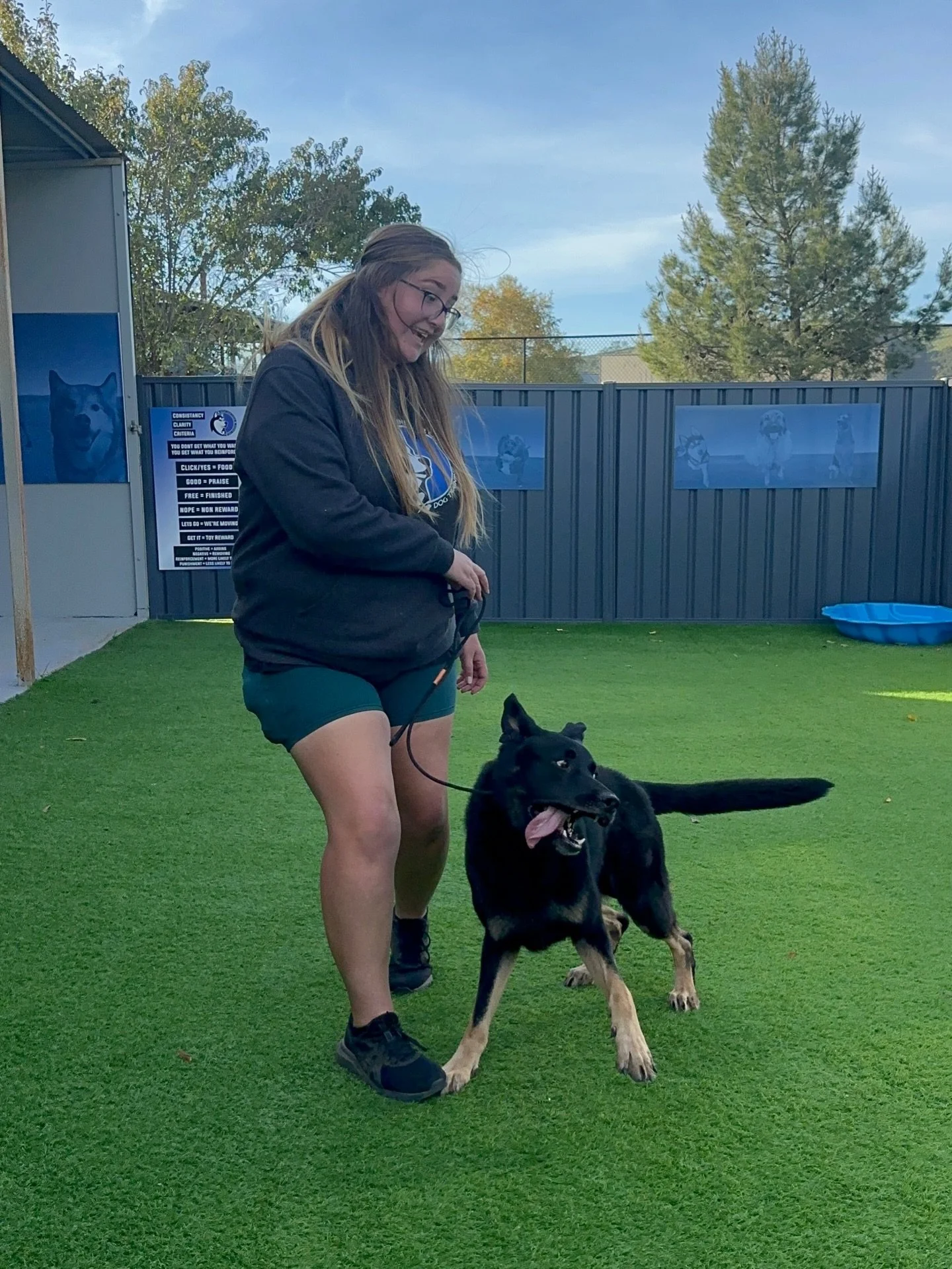 Enjoy this chaotic little snapshot of Koda and I having an absolute blast yesterday 🤣

Alex perfectly captured the moment I released Koda to his toy behind us, me stoked with that focused heel, and Koda even more stoked to send it after his toy 😂