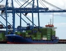 JSV incorpora un segundo buque a la línea entre Alicante y Canarias