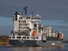 JSV amplía capacidad en su servicio express Alicante-Canarias