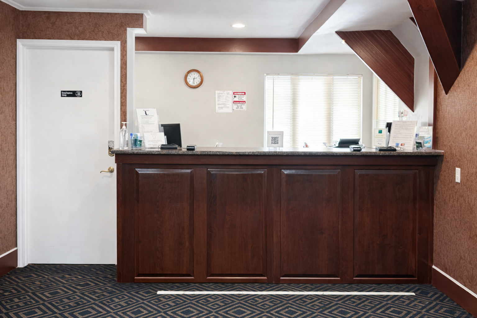 FrontDesk.png