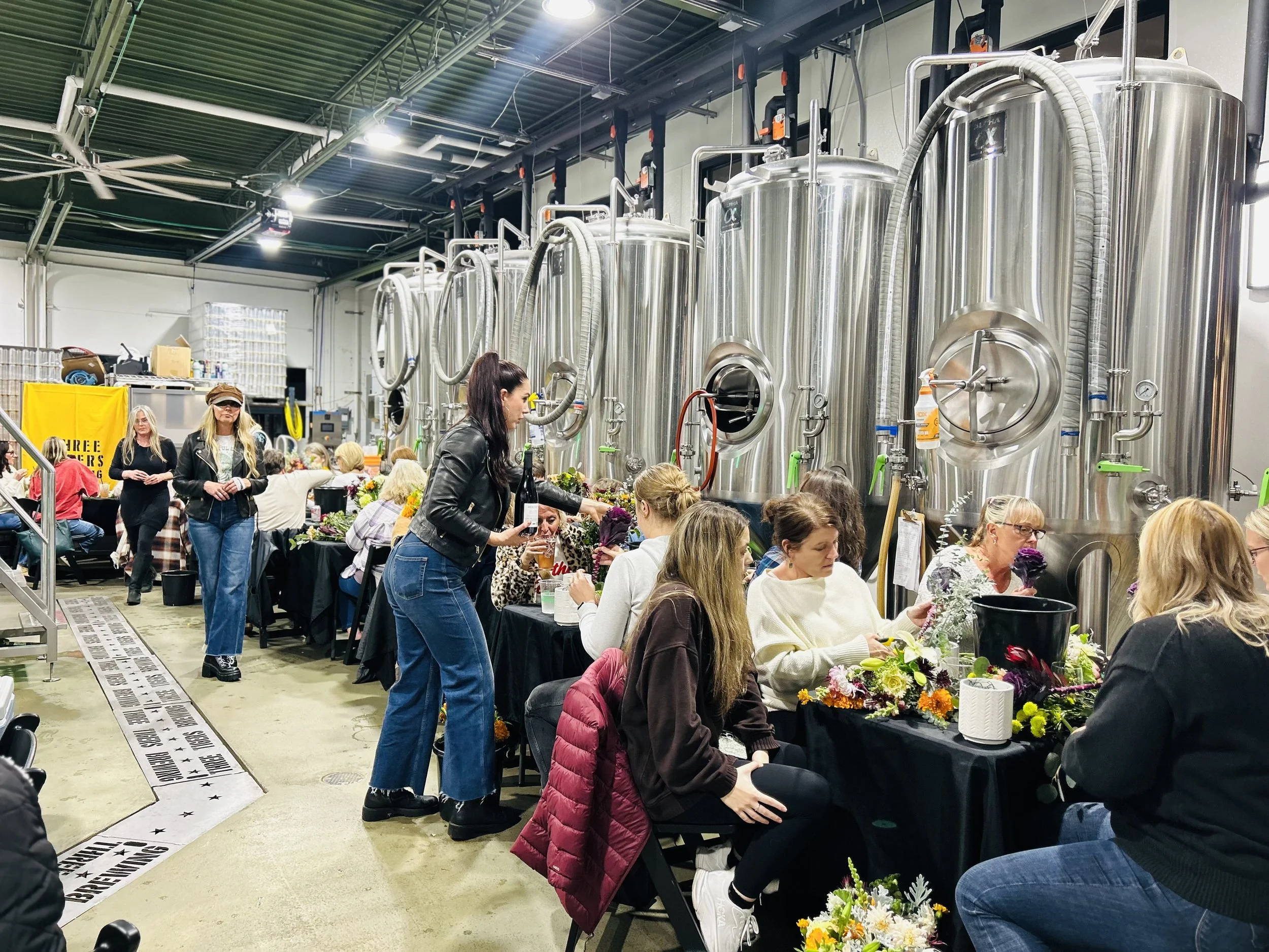 Grateful Blooms * create a beautiful holiday centerpiece with the ladies of village flower basket-dinner &amp; a drink included