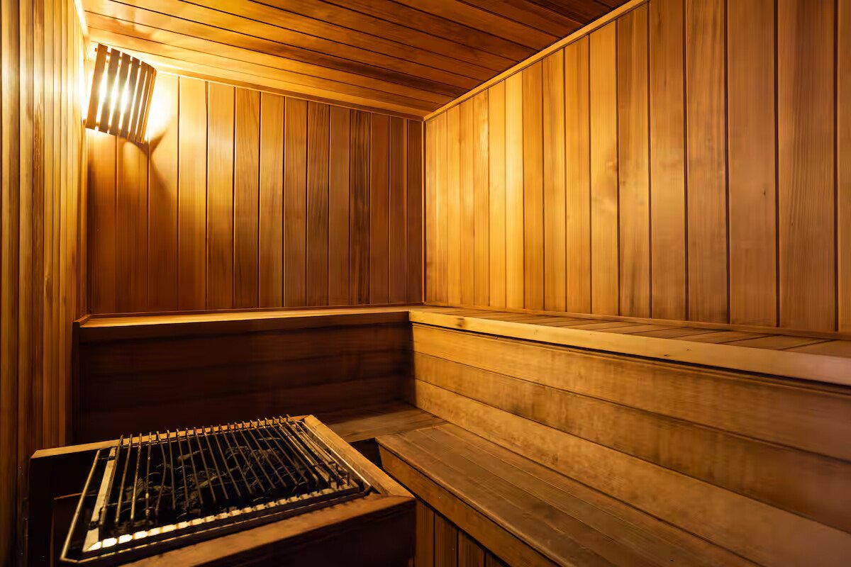 58920_sauna_steam_room_1_converted.jpg