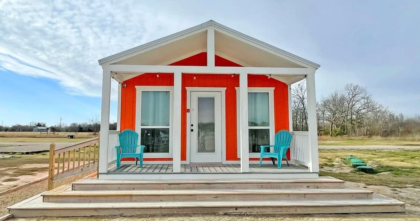 BONFIRE CABIN #1 - 320 sq ft