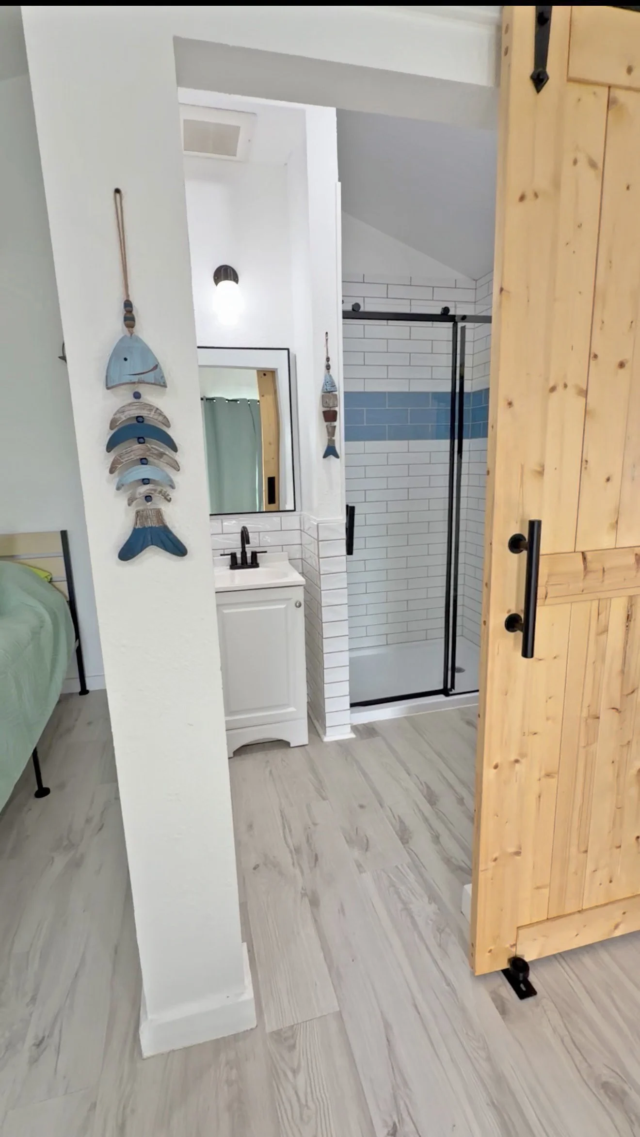 key lime cabin bathrtoom new.jpg