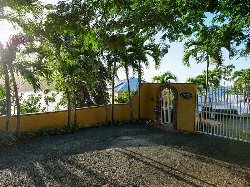 Searena Properties - vacation rentals st thomas.jpg
