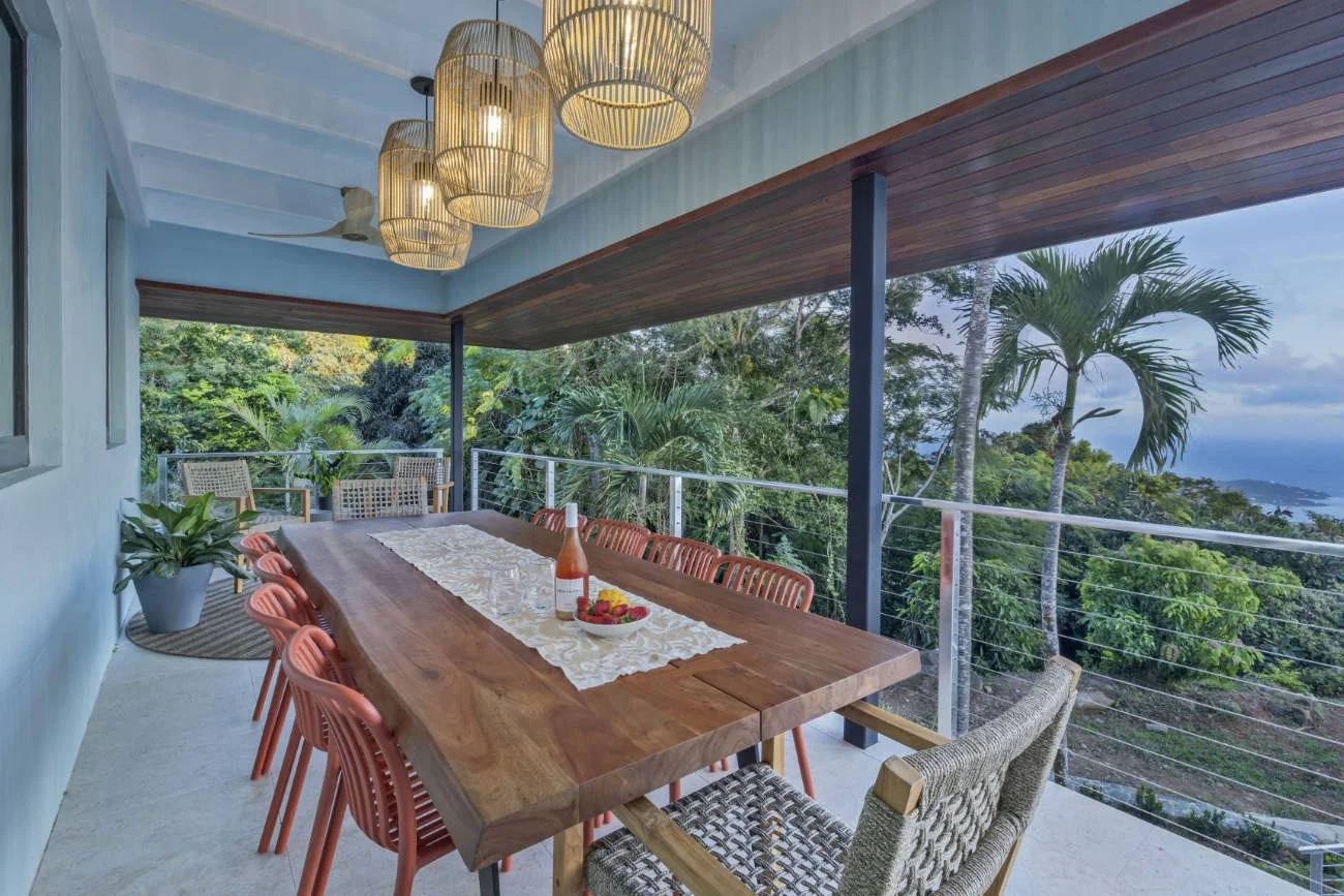 Villa Jubilee-outdoor dining for villa rental in usvi.