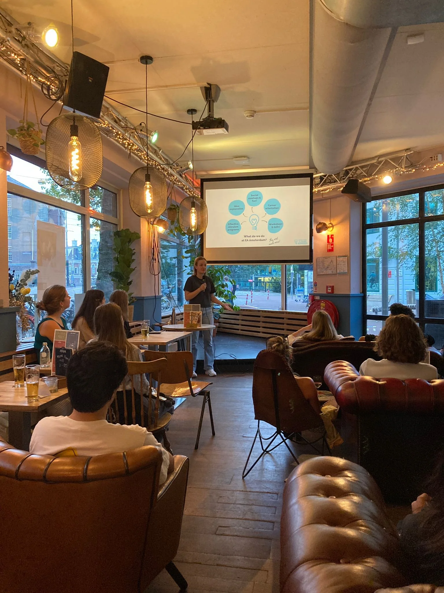How to Increase the Positive Impact of Your Career 100-Fold? an Introduction to Effective Altruism