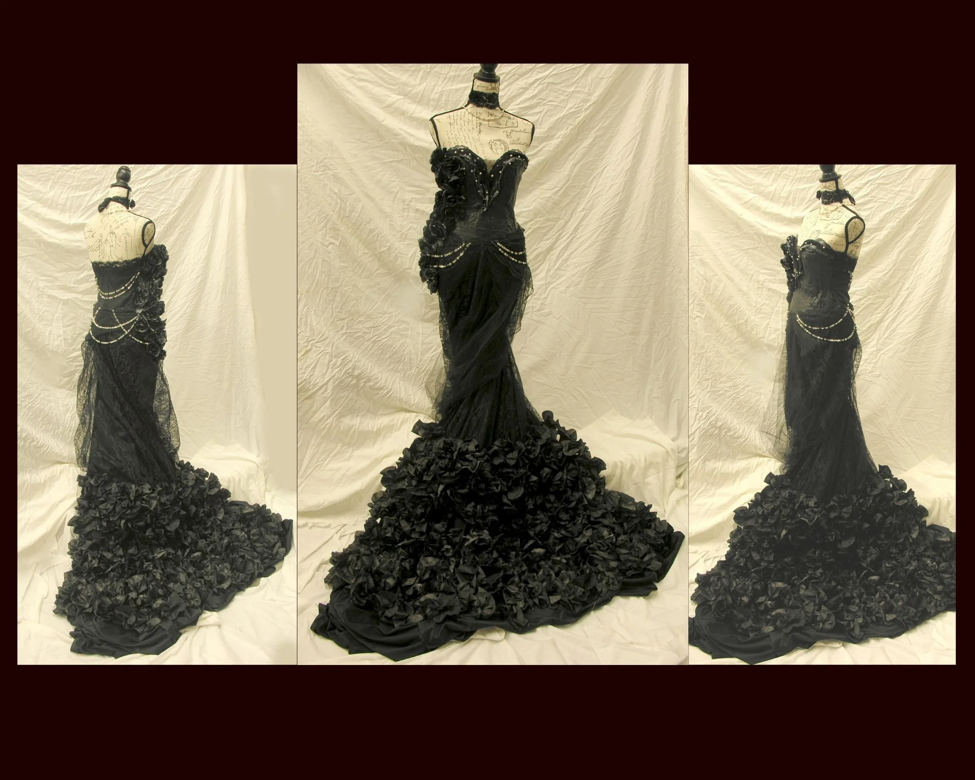 Star of Merit
Mixed Media: "The Black Dress"
Sophie Grace Olander - HHIHS
ARTS EDUCATOR: Monique Dobbelaere