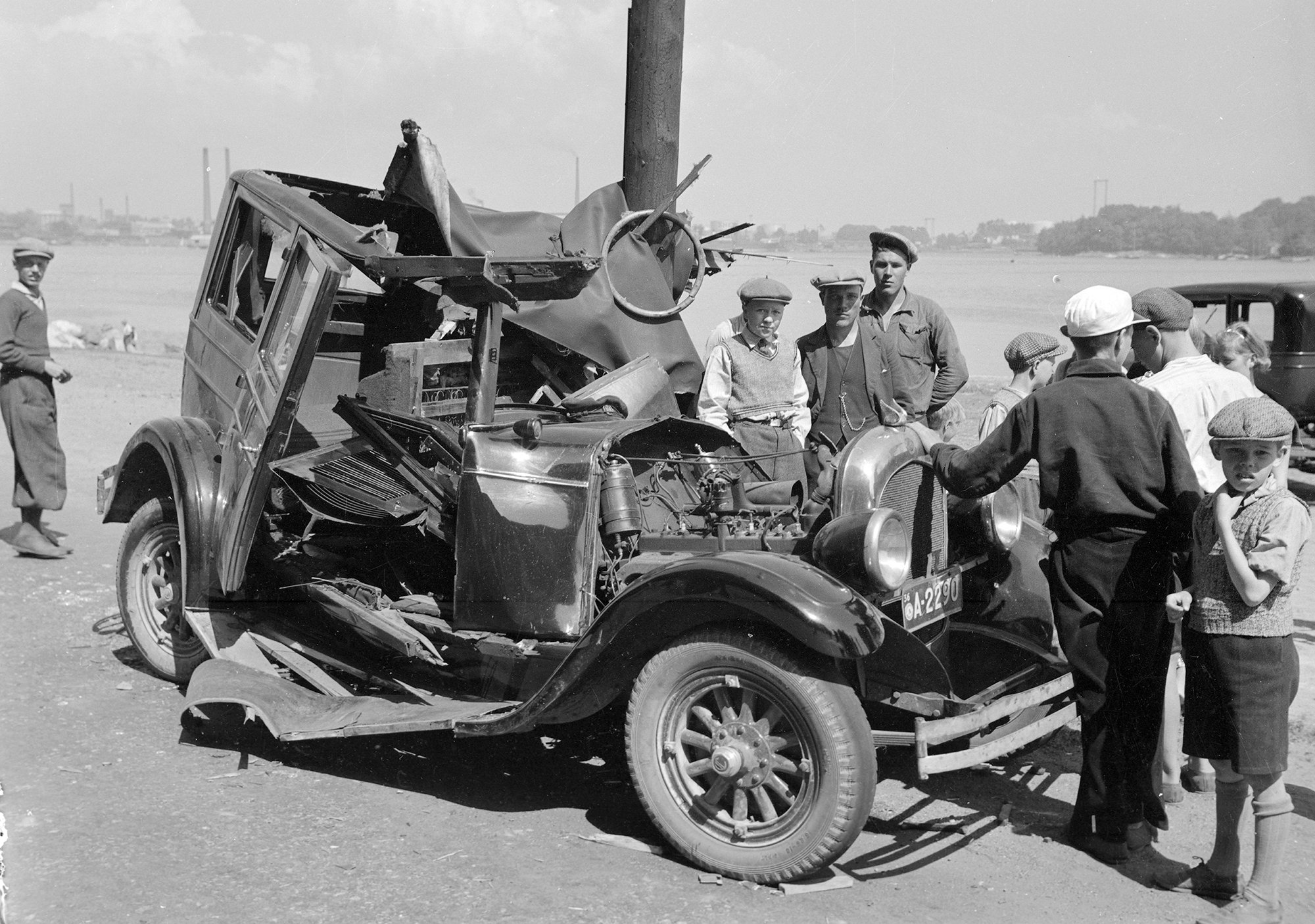 Prohibition does not work – The ethics of accident scene photography