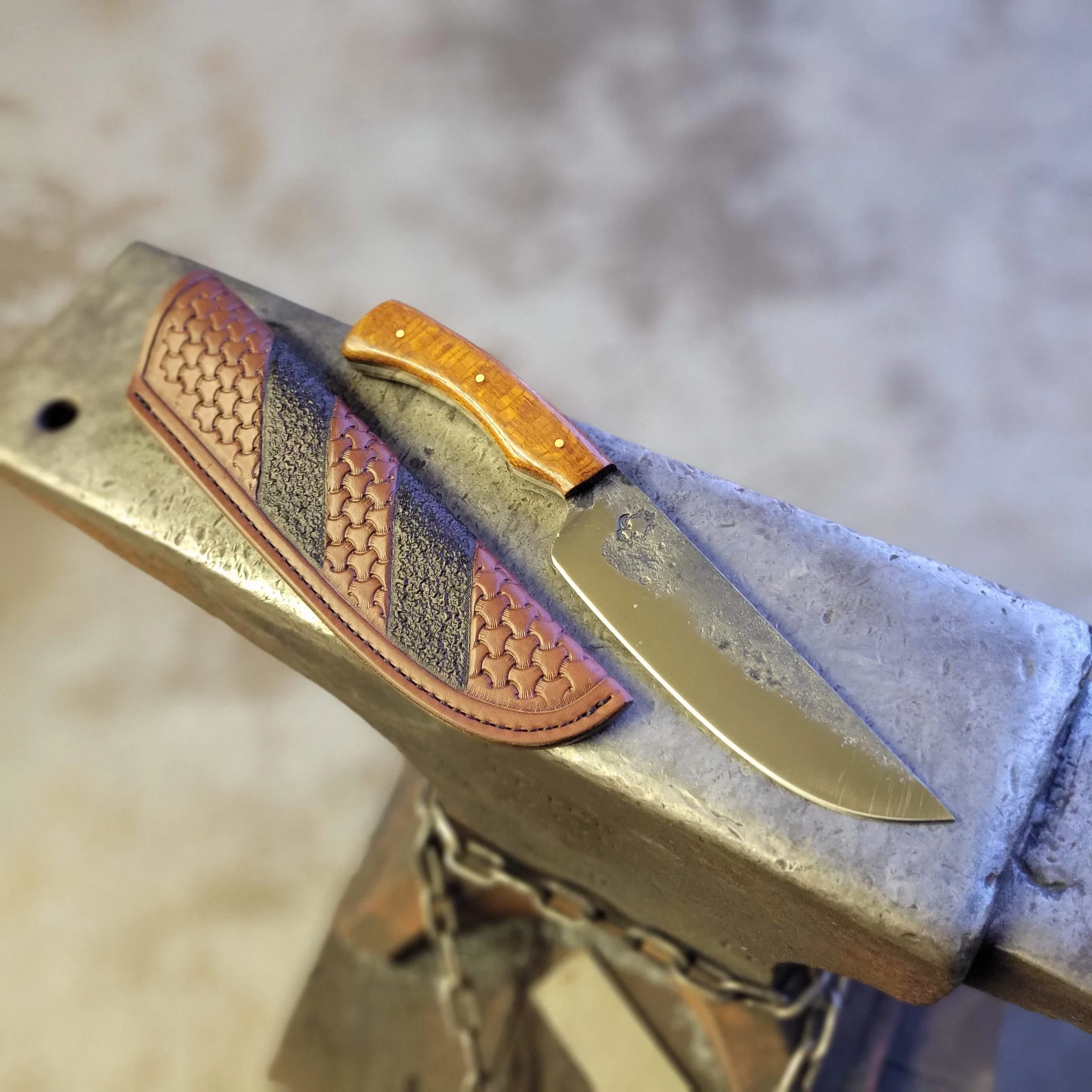 Store 1 — to Black Hog Knives