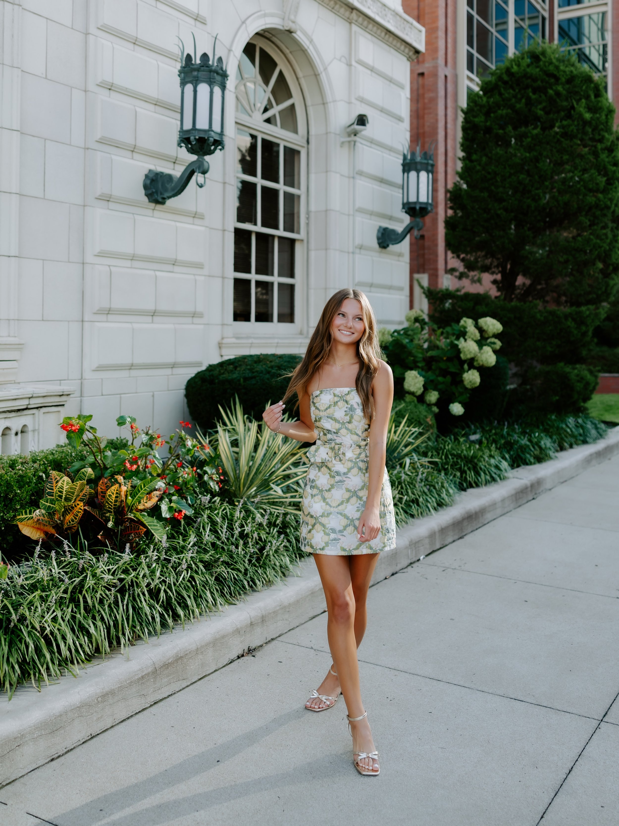 Callie&rsquo;s senior photos!!!🌟💫✨

Perfect photos for a perfect senior!! Had so much fun running around Kansas City with her. Have an amazing senior year!💖

#kansasphotographer #kansascityphotographer #kcseniorphotographer #kansascity #seniorphot
