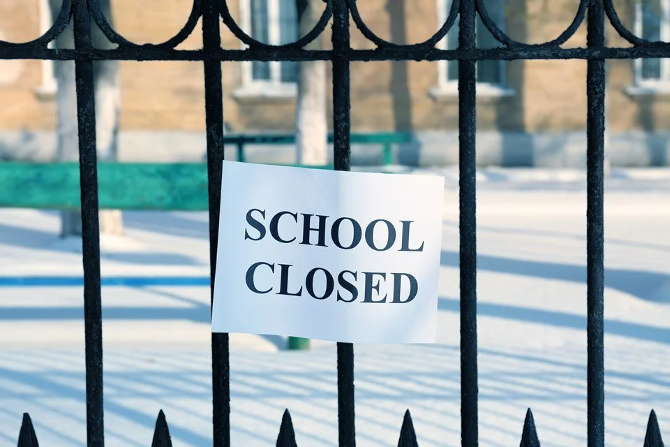 It's CO2, not just RAAC, that schools should be worried about