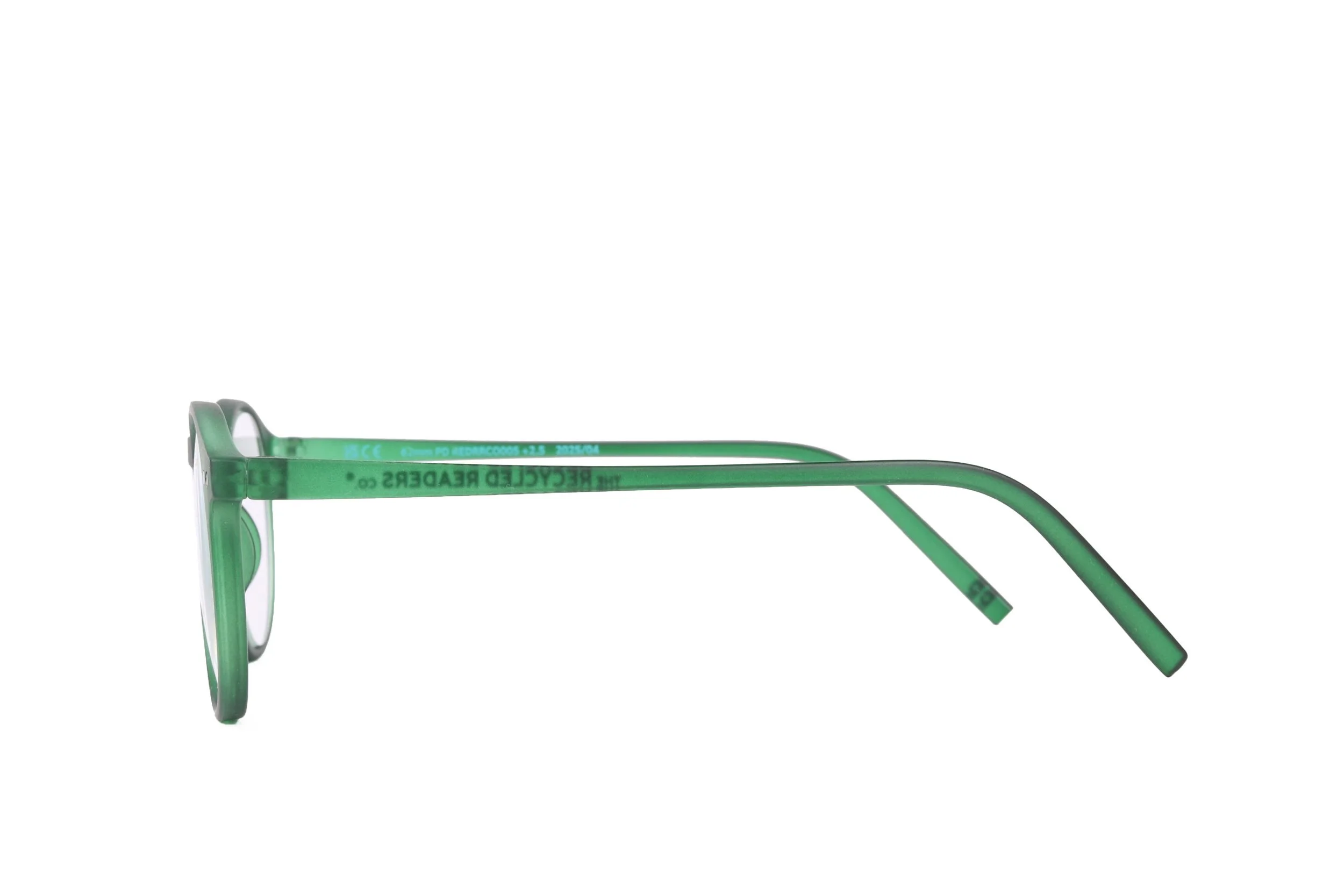 HYDE_MATT+JADE_SIDE+LEFT.png (Copy)