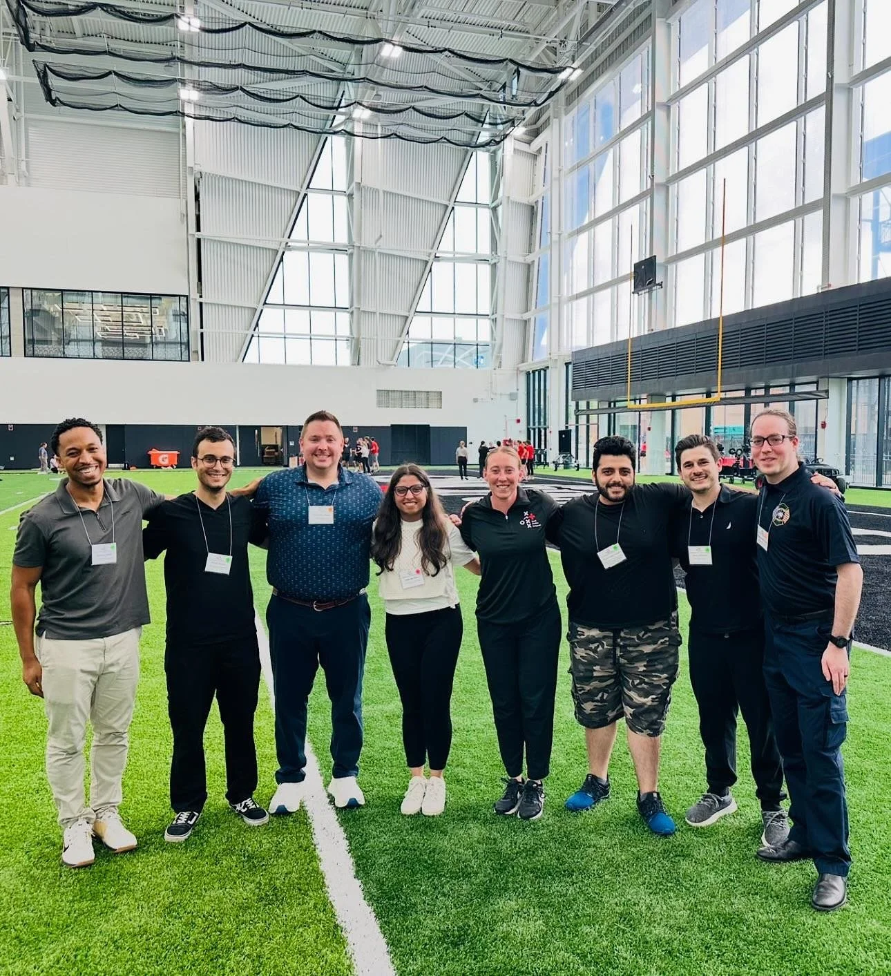 Class of 2028 attending the 2025 UC Sports Medicine Sports Emergencies Clinic. Thank you UC for this great opportunity to train on the field to prepare for the sideline! #familymedicine #familymedicineresidency #residencylife #sportsmedicine