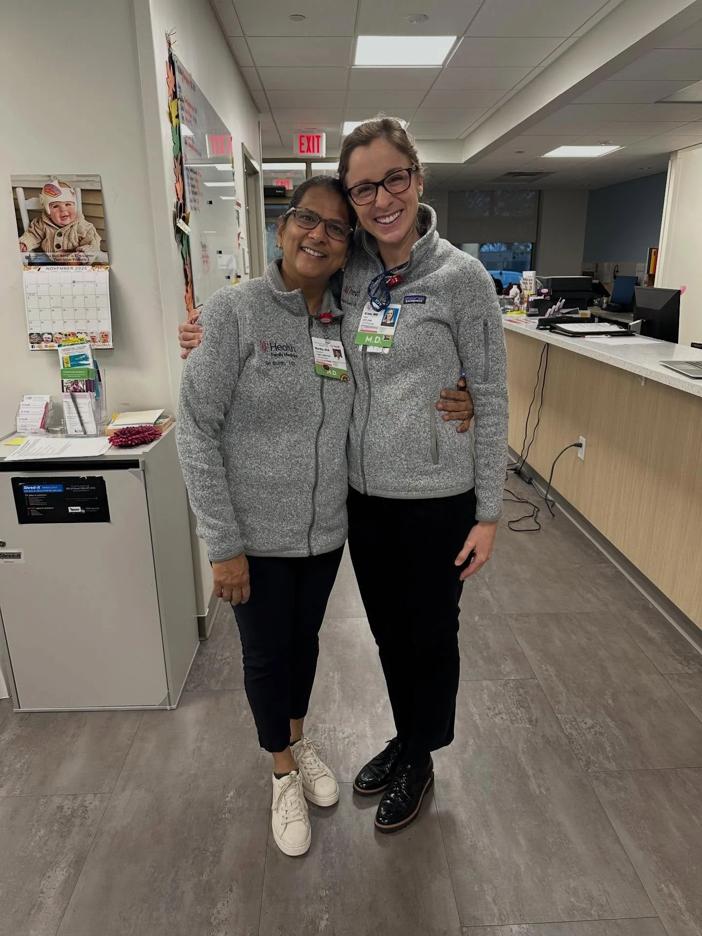 Twin Tuesday! Thanksgiving spirit week 2 is in full swing, this week is full of gratitude and team spirit! 

#familymedicine #familymedicineresidents #familymedicineresidencyprograms #familymedicinepractice #familymedicineresidency