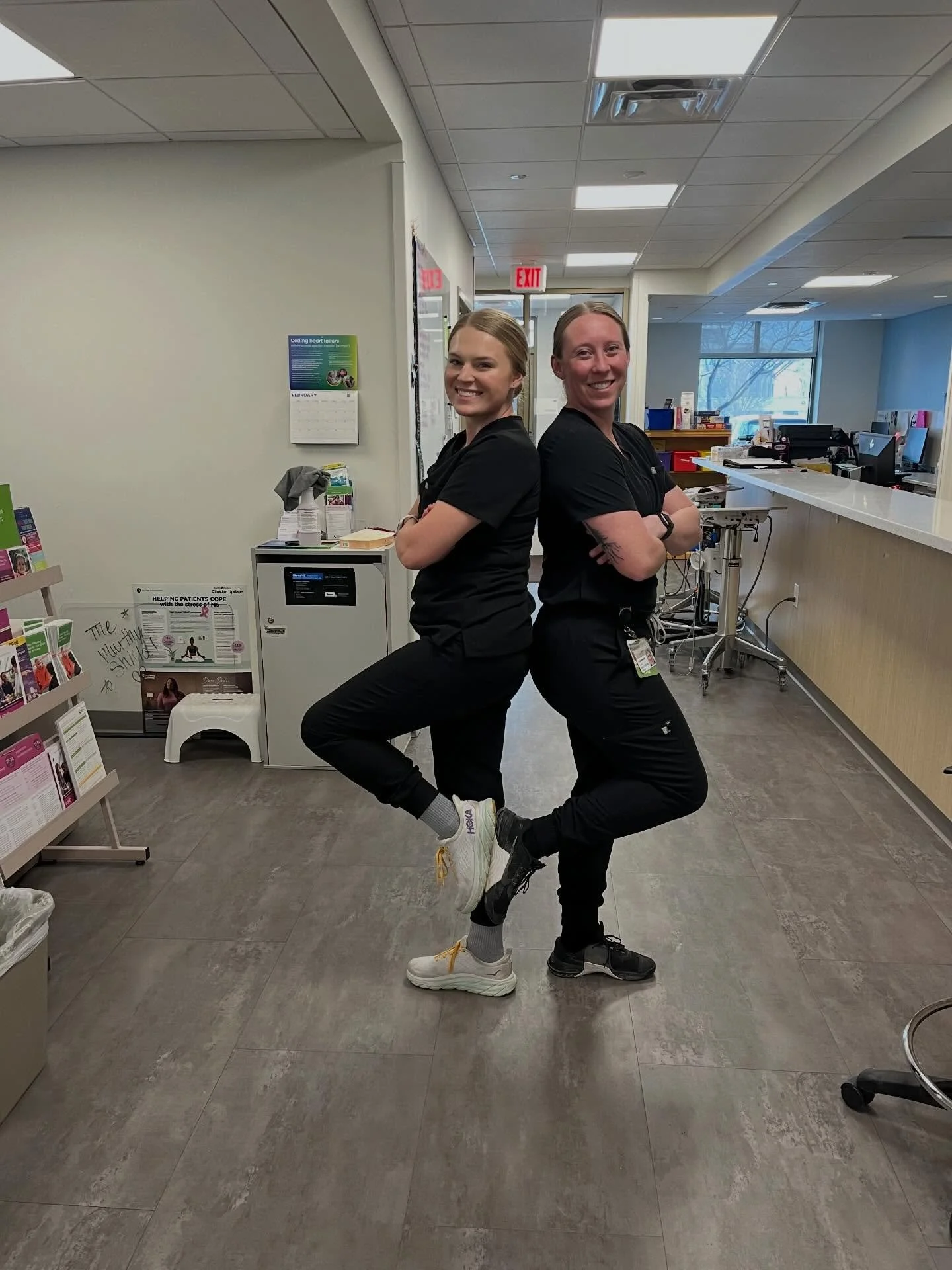 Hearts and Kindness office spirit week: Matchy Monday- Same team. Same mission. 

#familymedicine #familymedicineresidents #familymedicineresidency #residencylife #residentlife