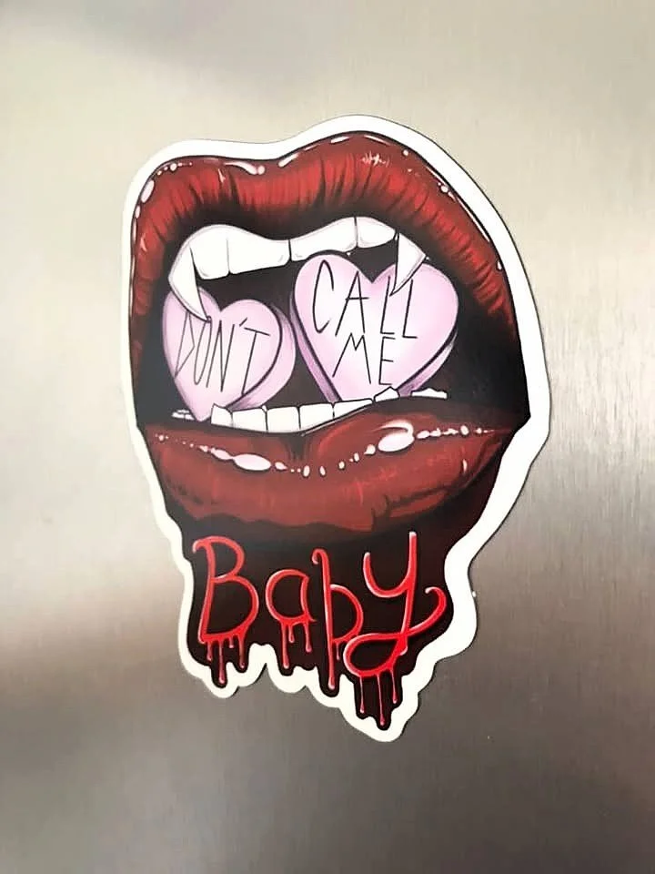 vampire-lips-dont-call-me-baby-magnet.jpg