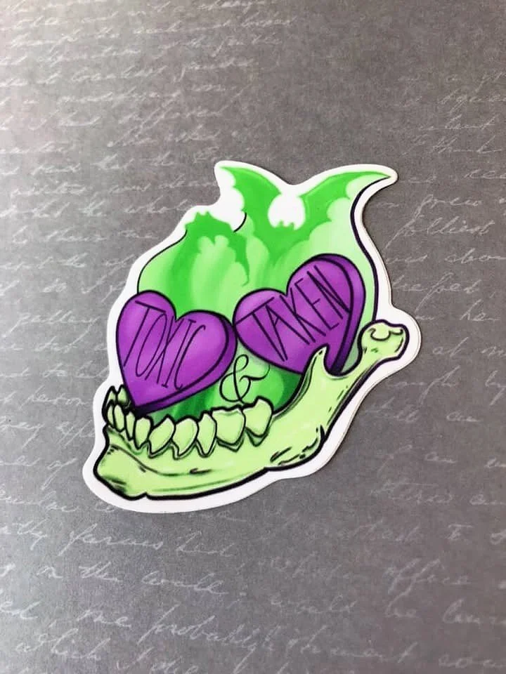 toxic-and-taken-skeleton-heart-bats.jpg