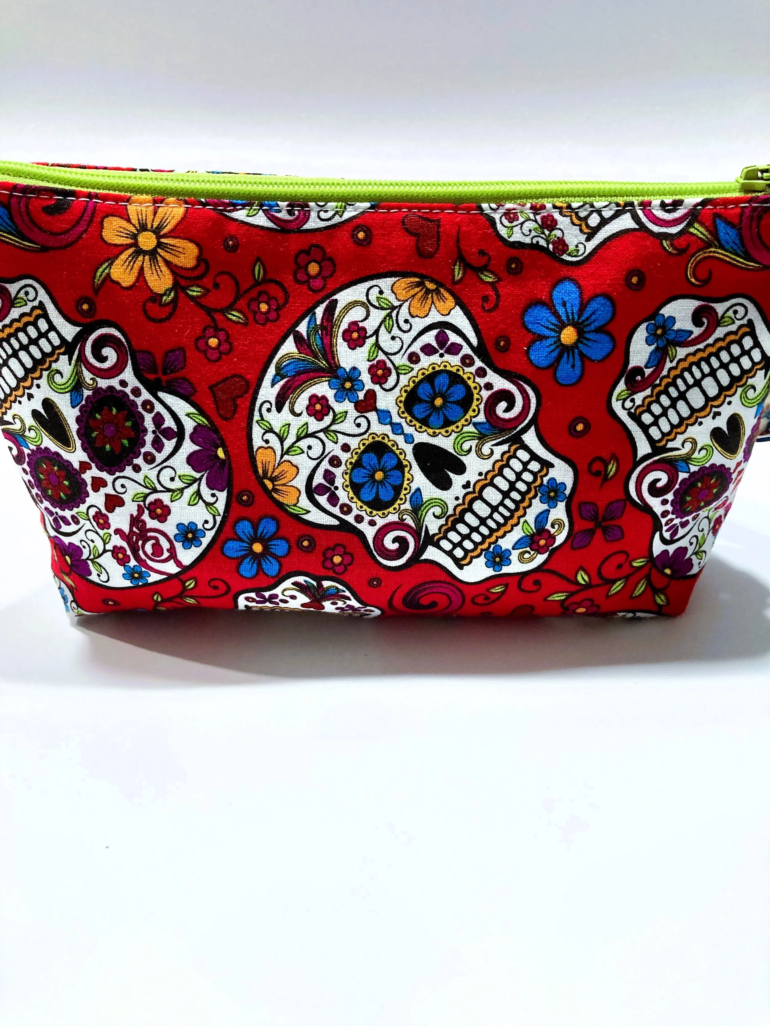 Red Sugar Skull Travel Cosmetic Bag Gothic Day of the Dead Calavera Makeup Organizer Back View.jpeg
