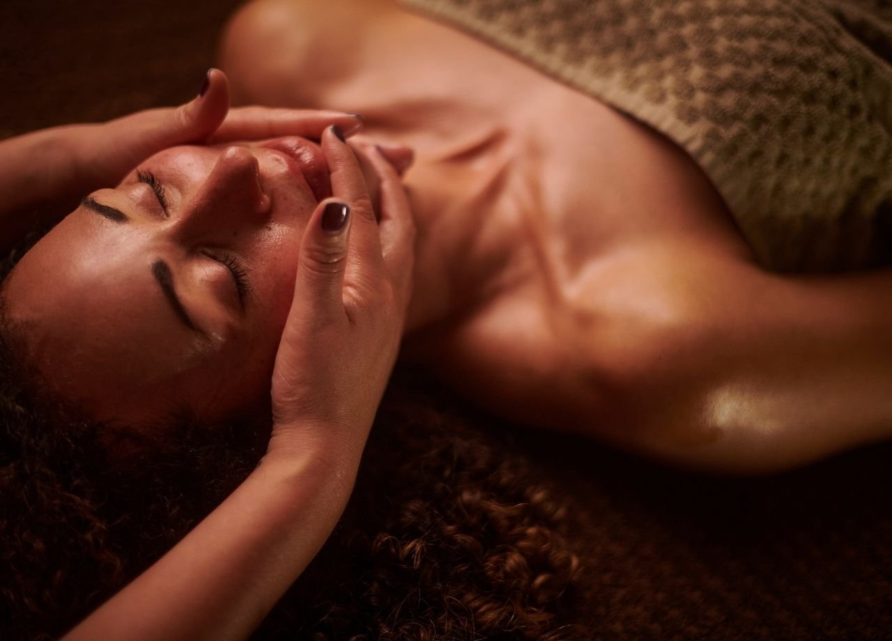 What Happens During a Facial 