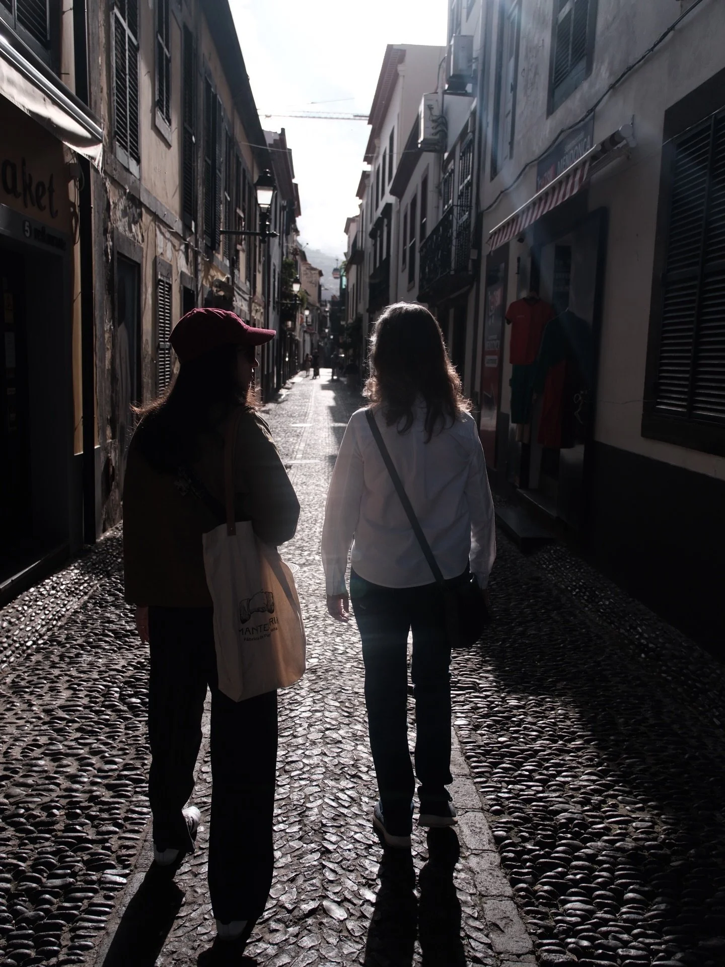 Walking in Madeira Pt. 1
Most photos taken by my incredible Uncle Don!!
📸: @donho5741 
.
.
#madeira #portugal #photography #travel #nature