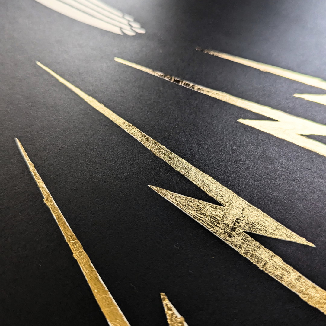 reverse magic hands gold square 2.png