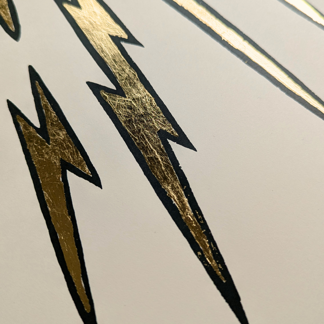 magic hands gold square 1.png