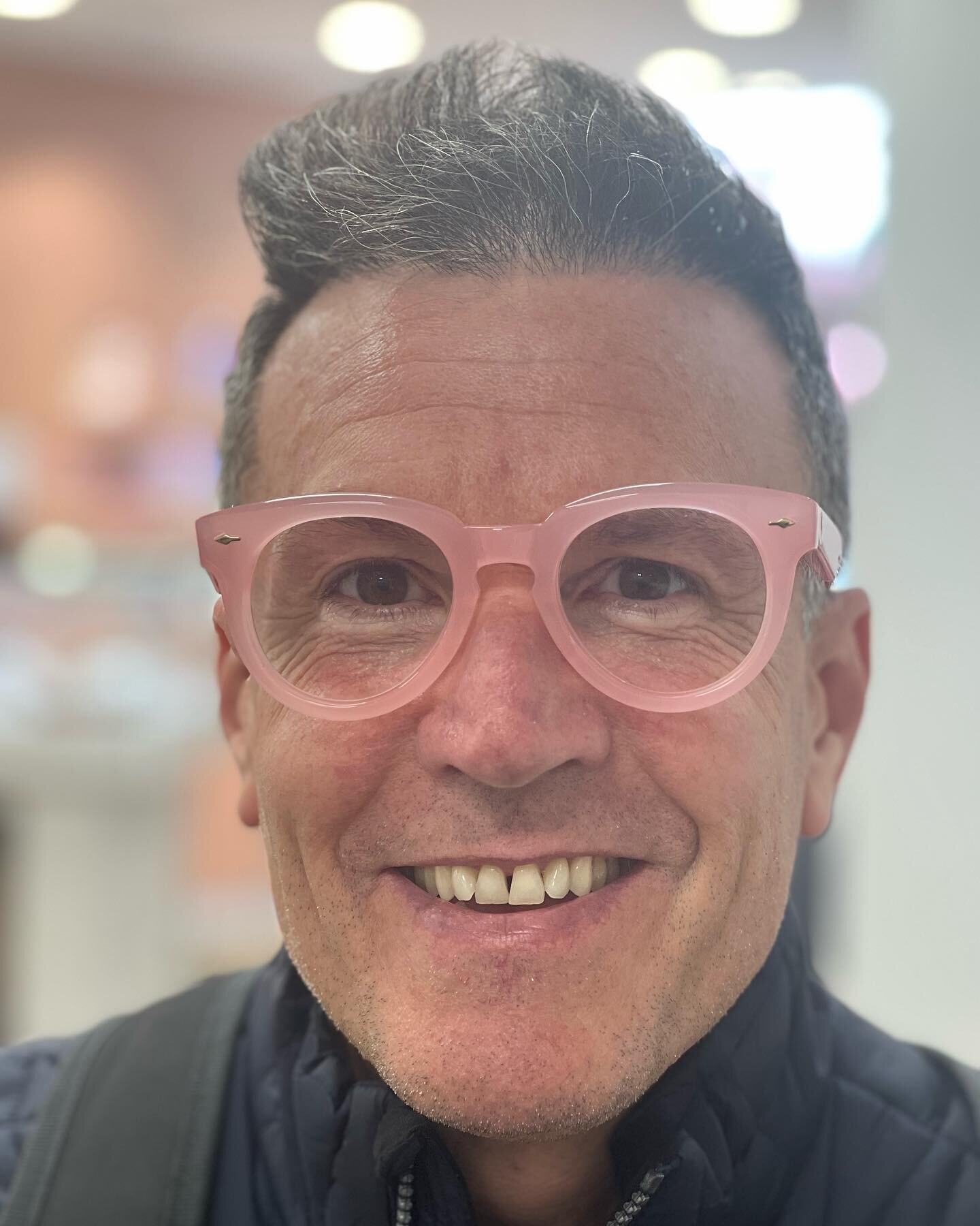 Another @jacquesmariemage pair added to our clients fabulous eyewear wardrobe. The Fontainebleau in Daisy Pink, @nikonlenswearuk Ultimate progressive lenses were used for their optimum visual performance. #framedbyedneyandedney #jacquesmariemage #nik