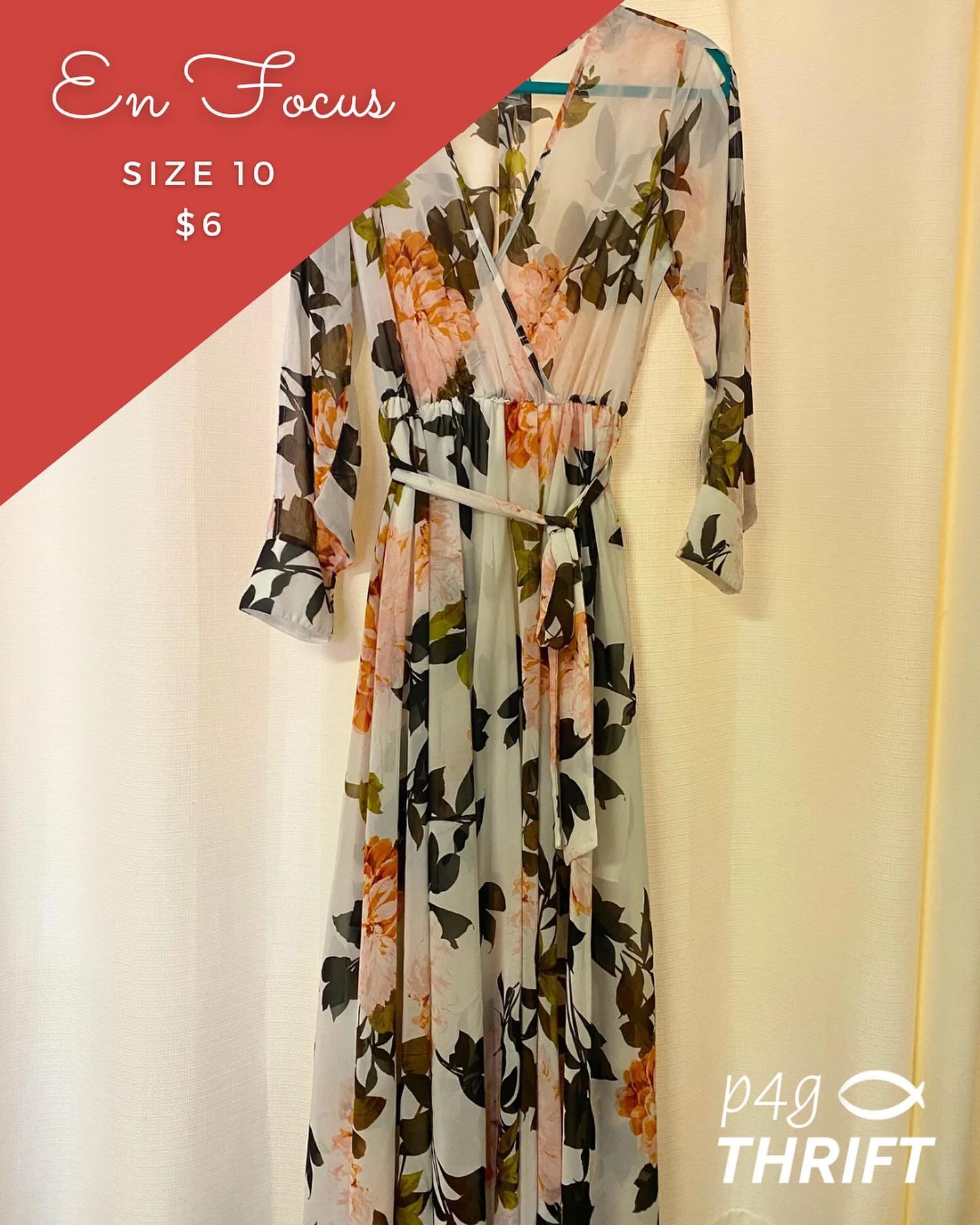 On the racks this week! 🤩

🛍️ P4G Thrift
506 N Main St. Mount Vernon

.
.
.
.

@place4grace 
@p4g_thrift 

#place4grace #p4gthrift #grace #nonprofit #thrift #thrifting #thriftstorefinds #momsandbabies #clothes #inspo #style #maternityclothes #mater