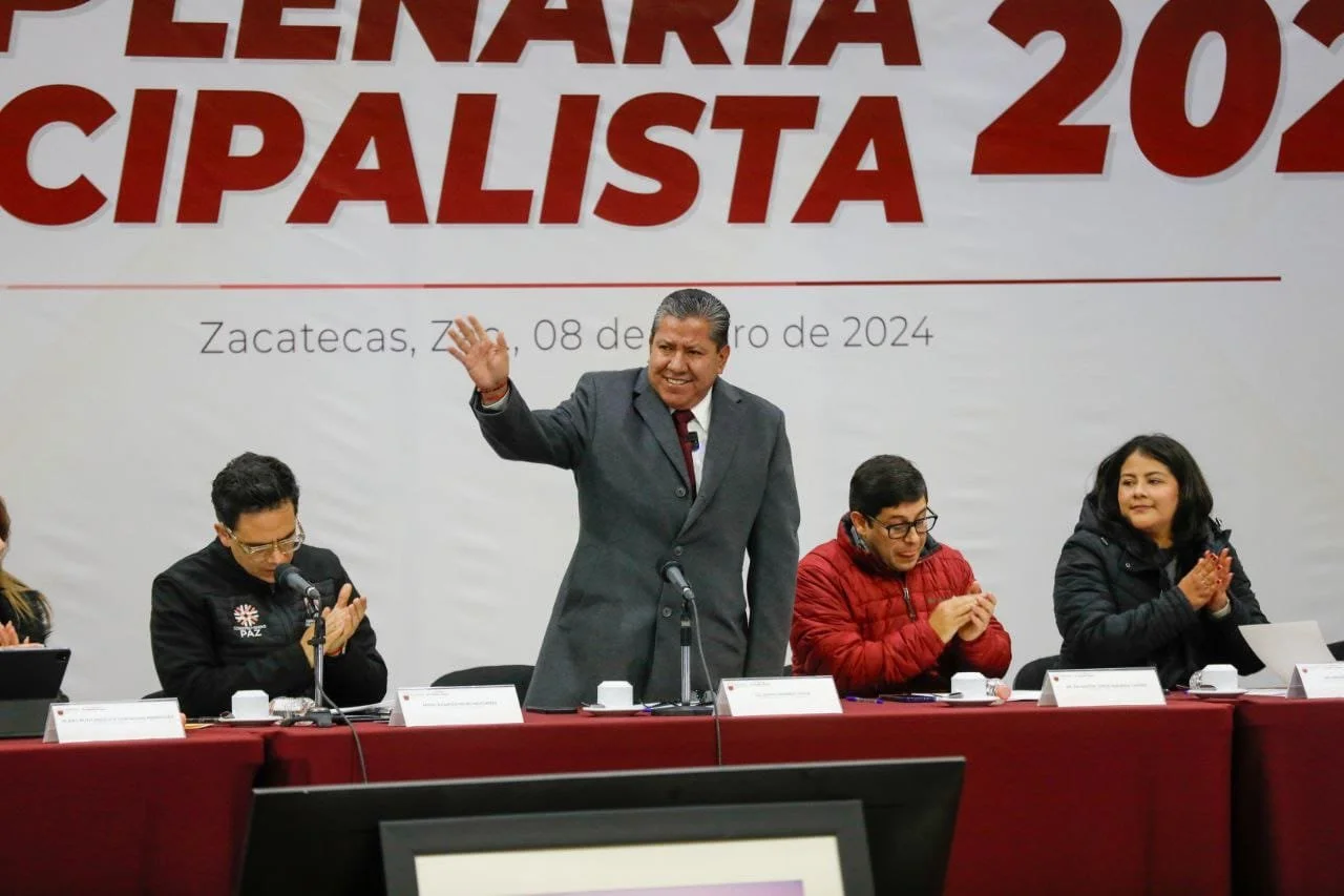 TRABAJAN GOBERNADOR Y ALCALDES PARA FORTALECER AL 2024 COMO EL AÑO DE