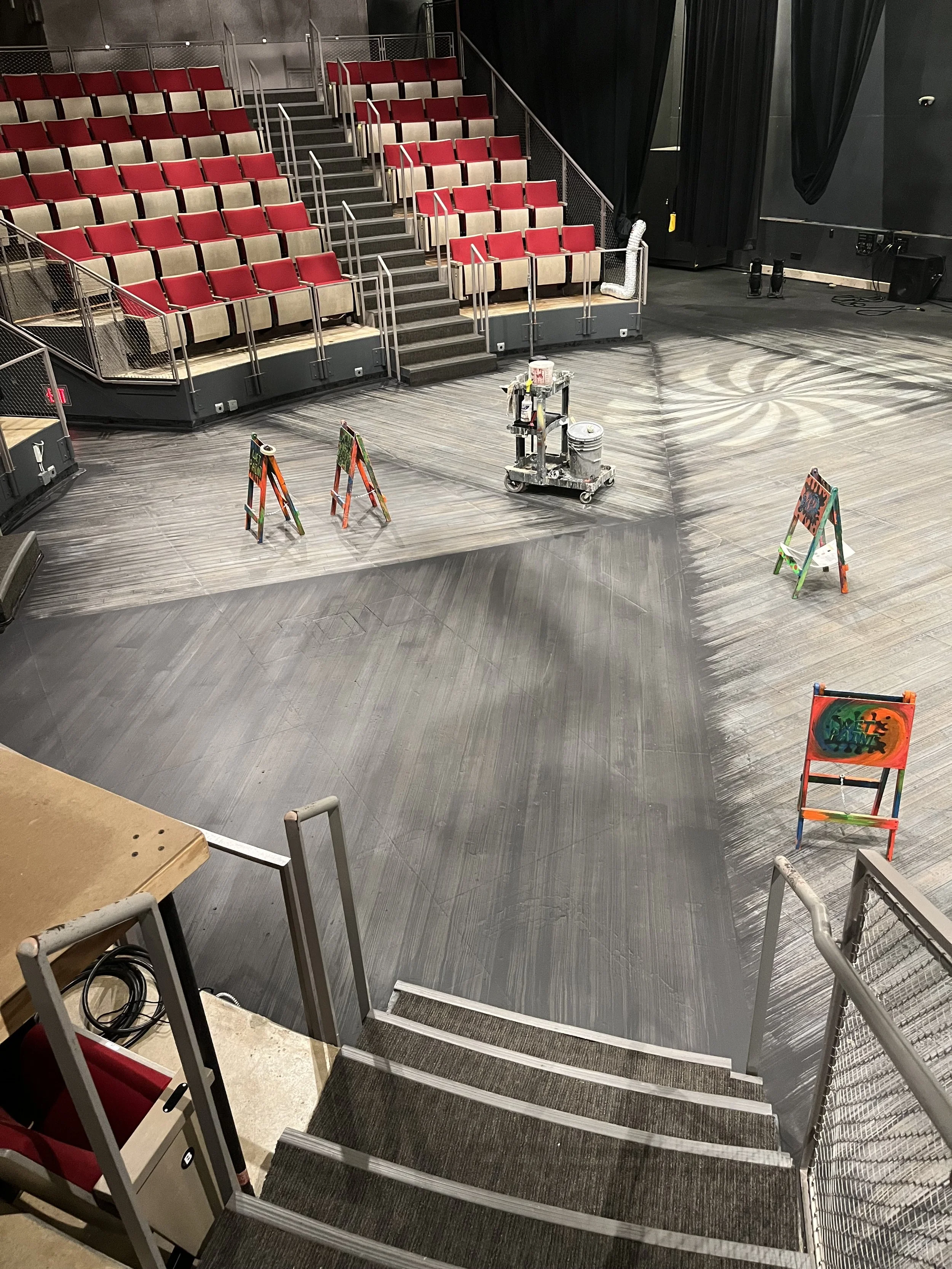 grey wood floor glazing - The 39 Steps