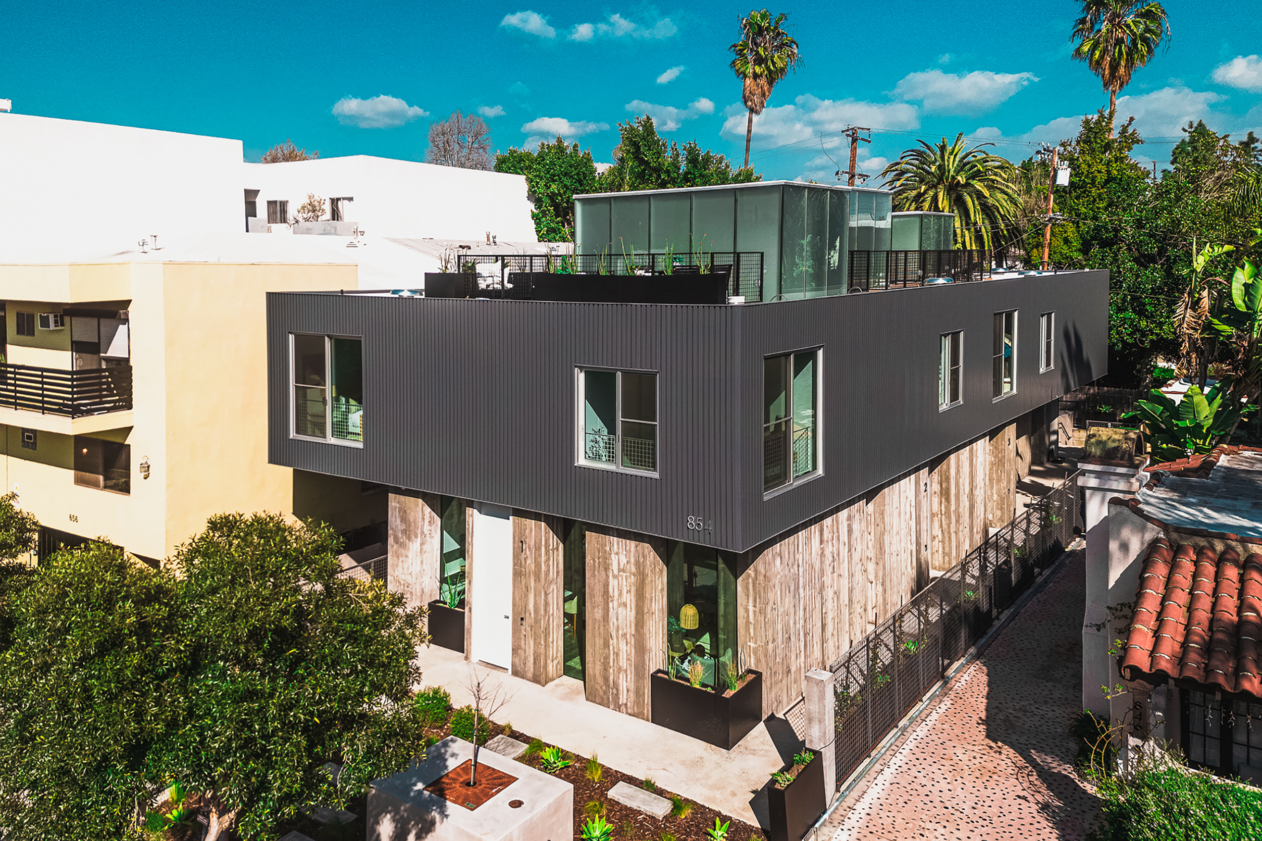 854WestmountTownhomes-001.png