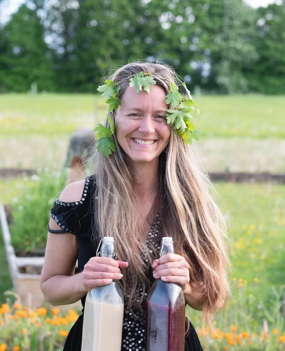 Charlotte Pulver. Pulver's apothecary. Rose medicine making day on  The Hummingbird Life Glastonbury retreat