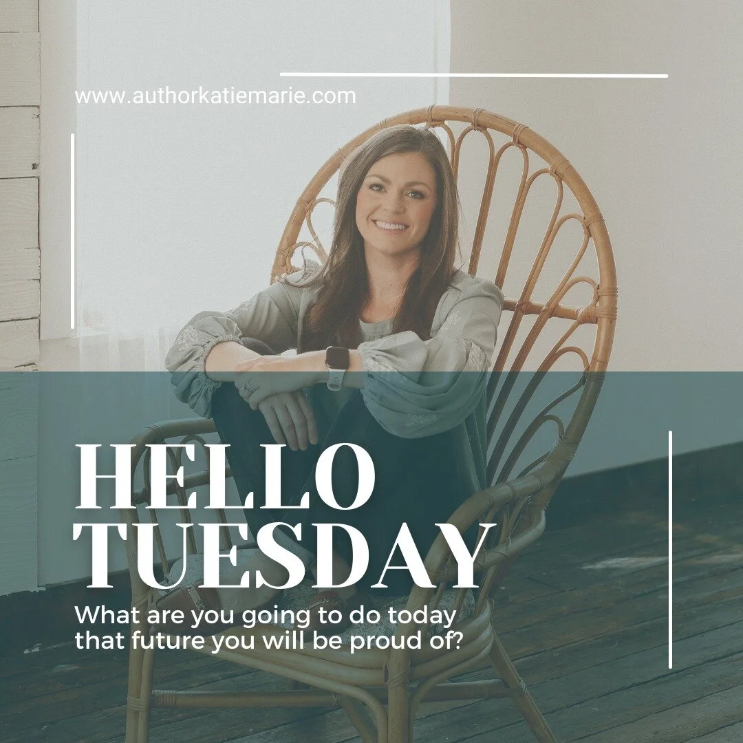 What are you doing today that future you will thank you for?

#thoughts #goals #dreams #futureyou #thankyou #workhard #positivethoughts #motivation #momlife #selfpublished #picturebooks 

Photo cred: @goldandgrainphotography