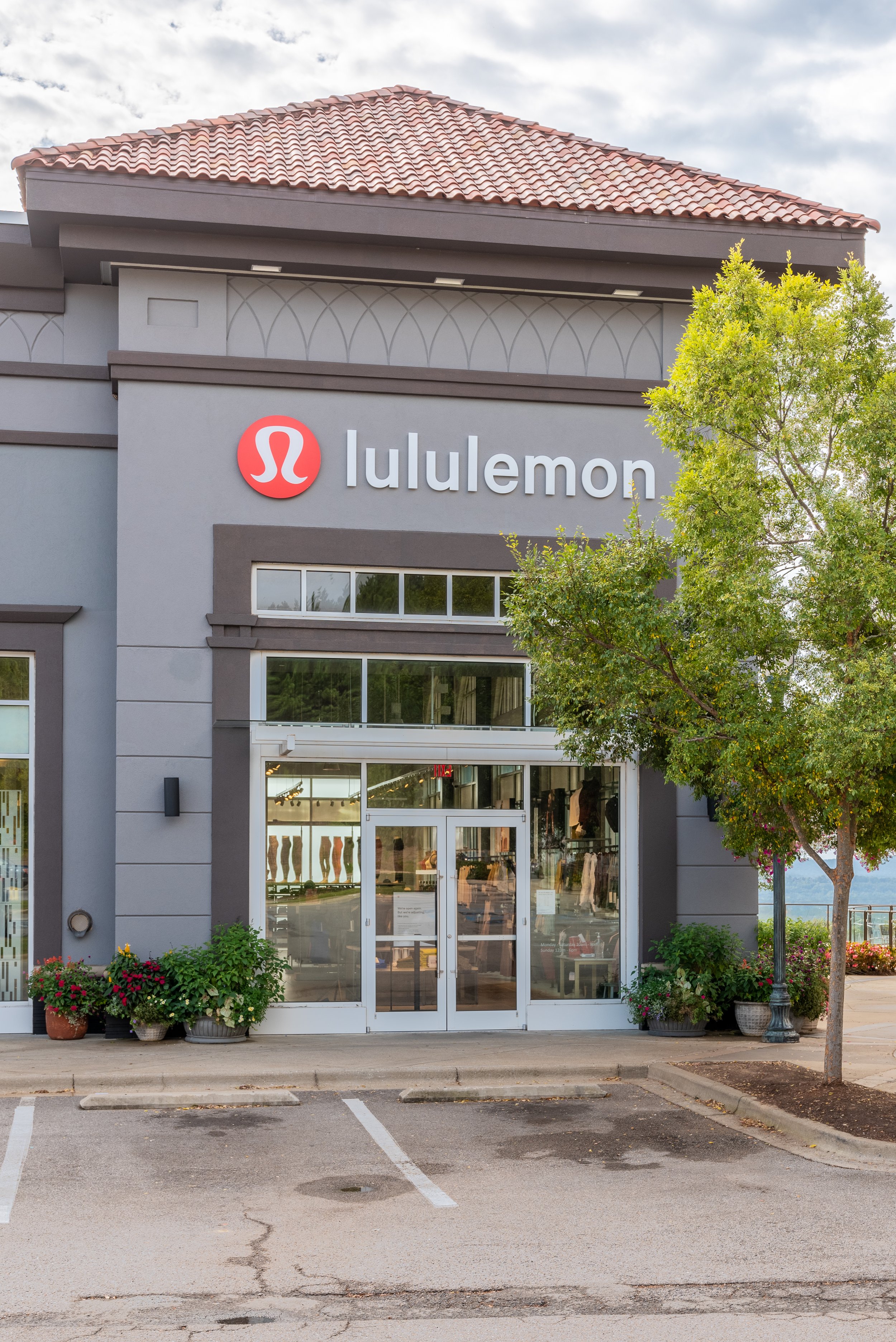 Lululemon-3 copy.jpg