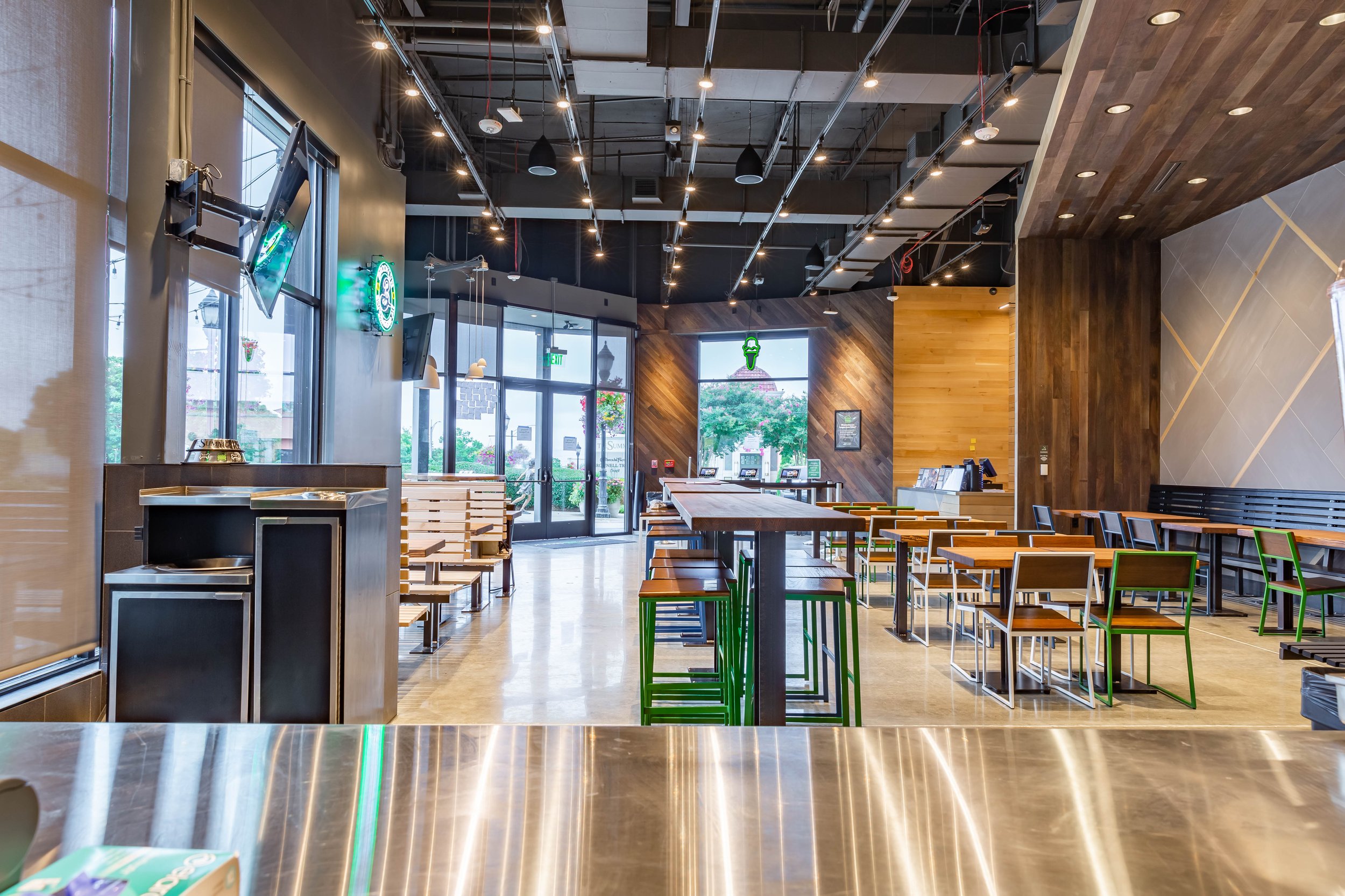 Prier_ShakeShack_022-HDR.jpg