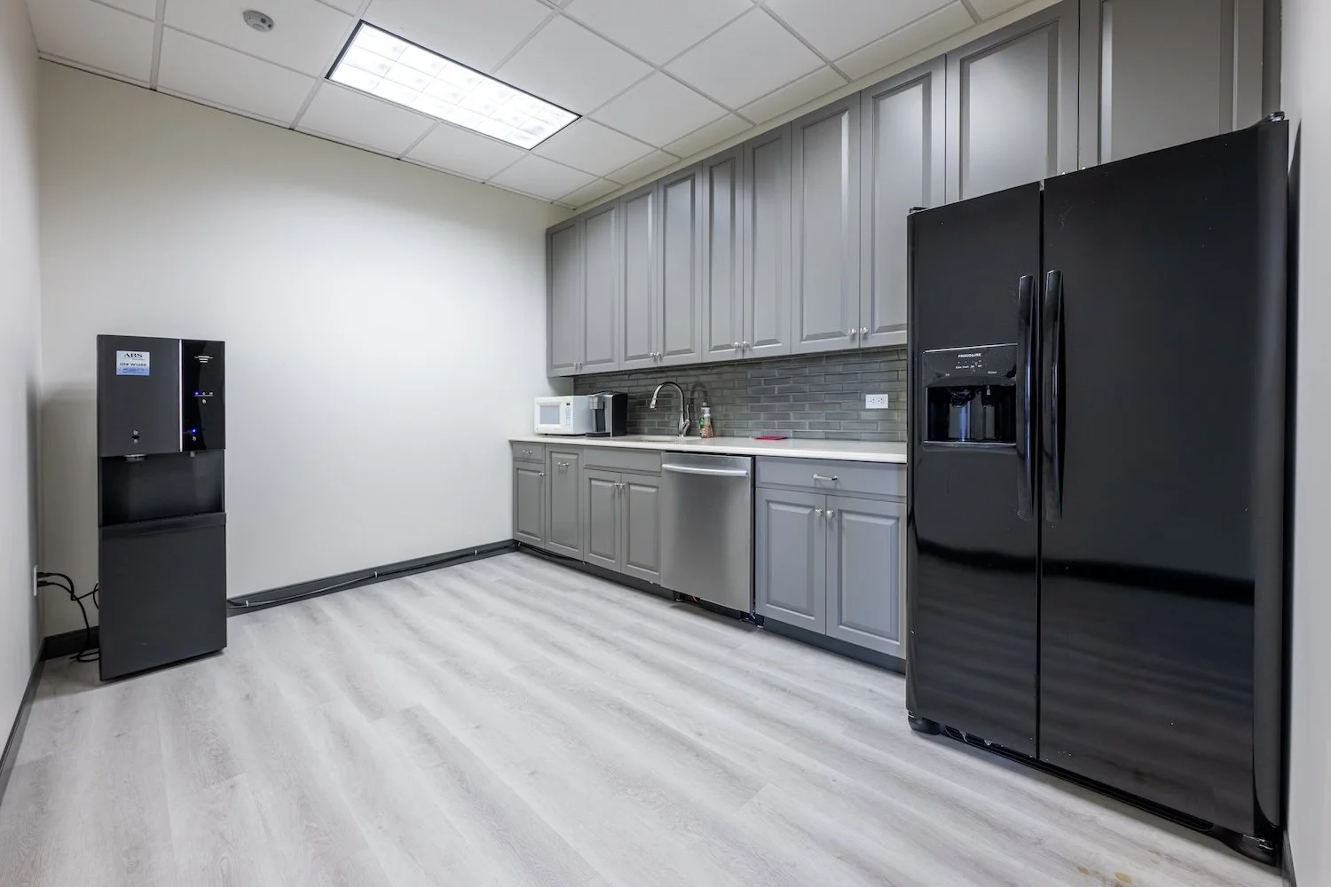 Prier Construction Navigate Wealth Build Out-20260227150951.jpg