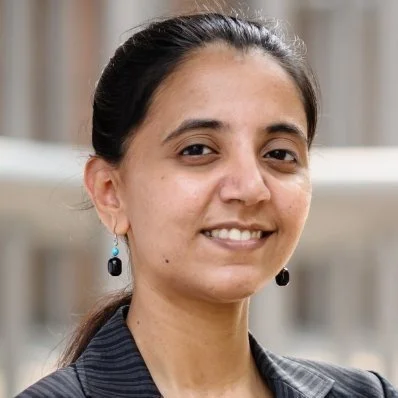 Vidhya Ganesan ⮑ LinkedIn profile