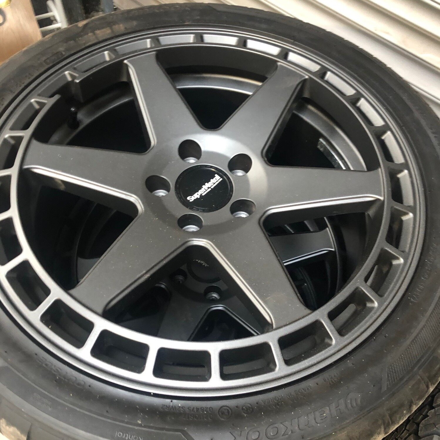 Wheel Wheel Wheels.........

Can't decide which wheels to order when searching online?
Not sure which wheels will fit your van?
No idea what tyres you should be rolling on?

Simply Surf bus are hear to help you make the right choice when it comes to 