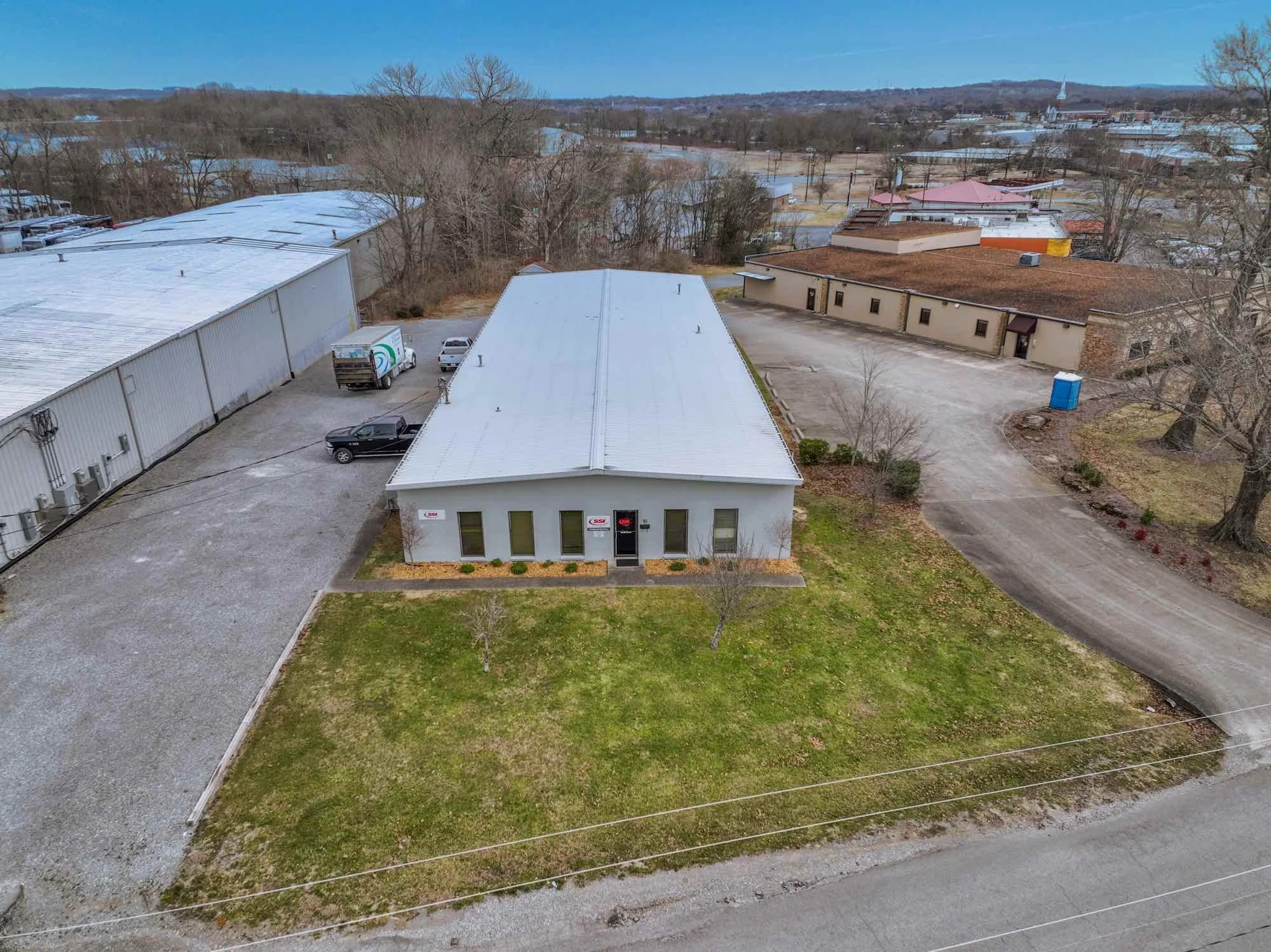 10 Industrial Park Dr, Hendersonville, TN