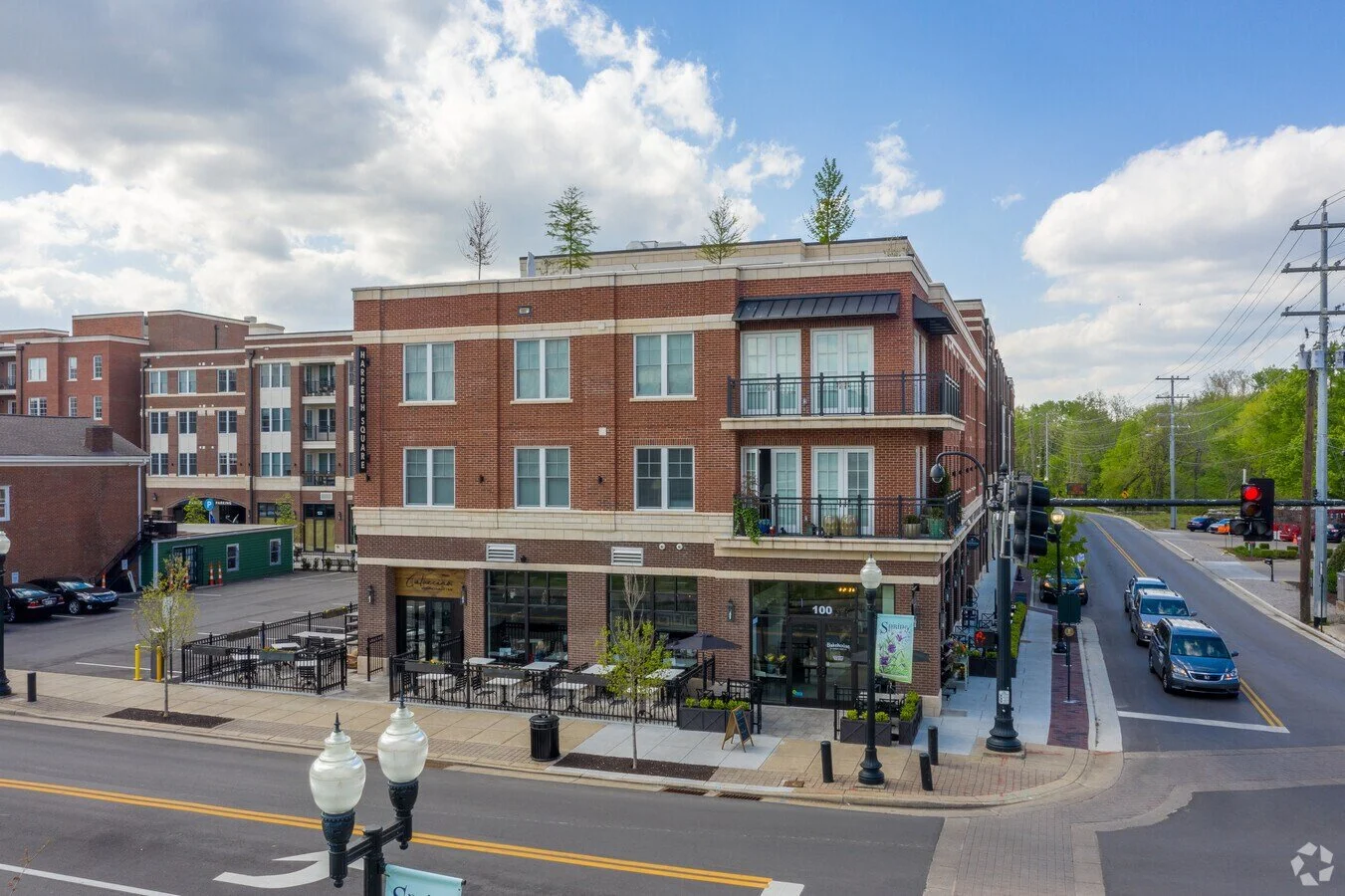 122 E Main St, Franklin, TN 37064