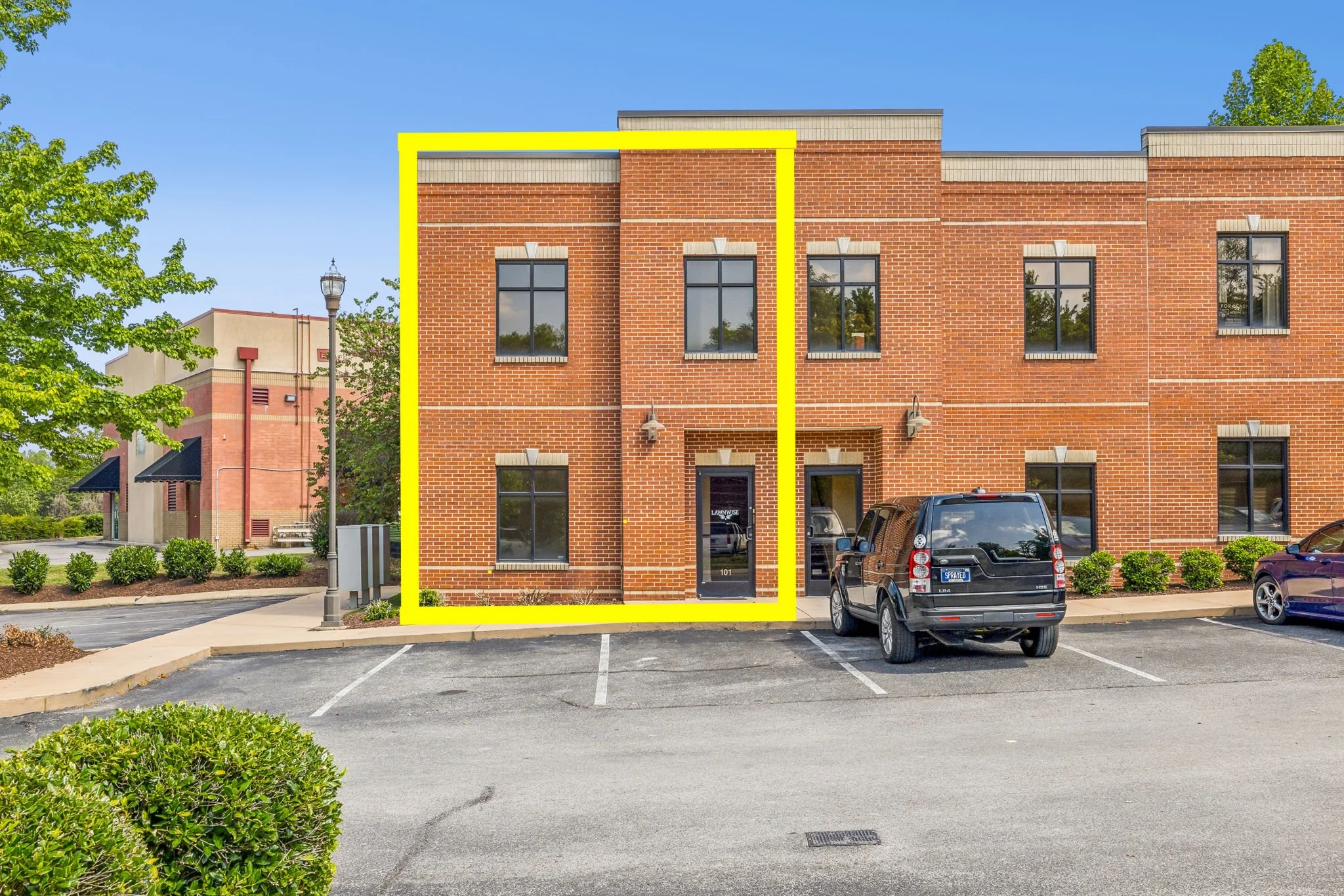 106 Mission Court 101.jpg