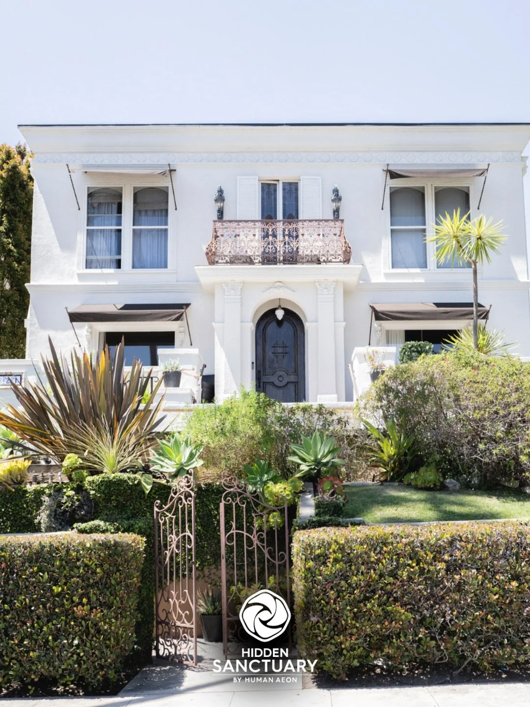 ✨ Stay at the Sanctuary This Holiday Season ✨

The holidays are upon us &mdash; which means family, friends, and all the beautiful chaos that comes with it. Whether you need a quiet reset or your loved ones are visiting and could use a peaceful place